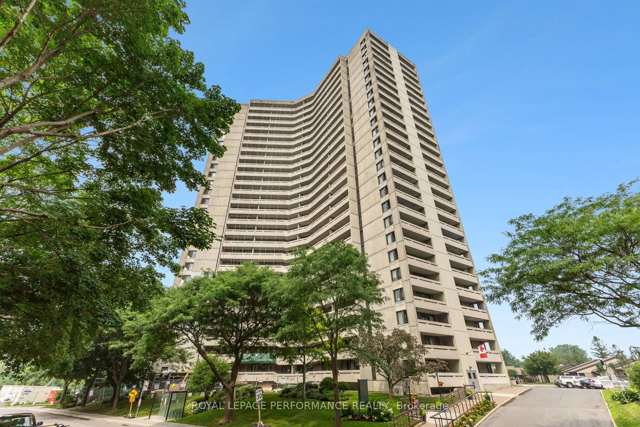 1171 Ambleside Drive, #1003