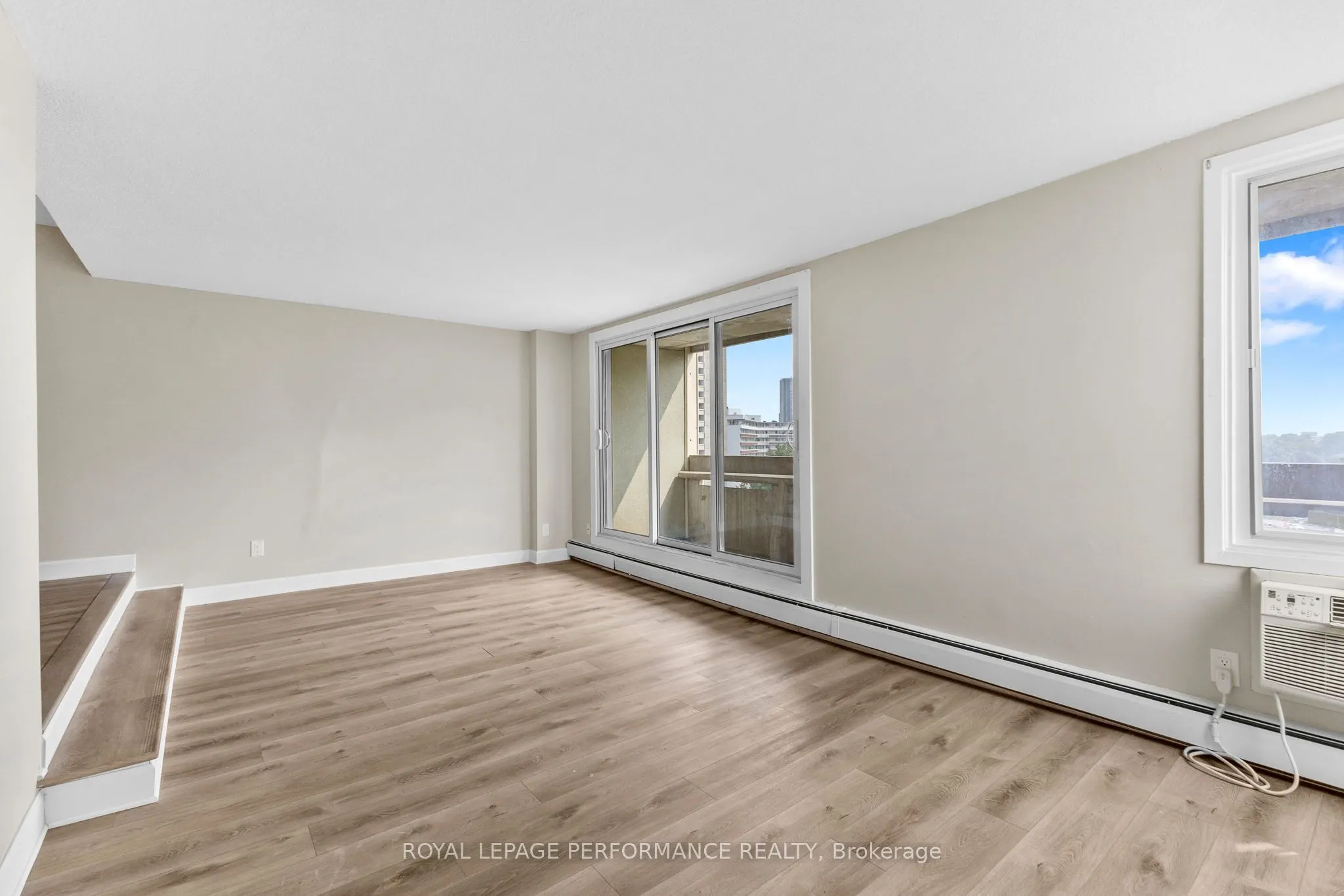 1171 Ambleside Drive, #1003