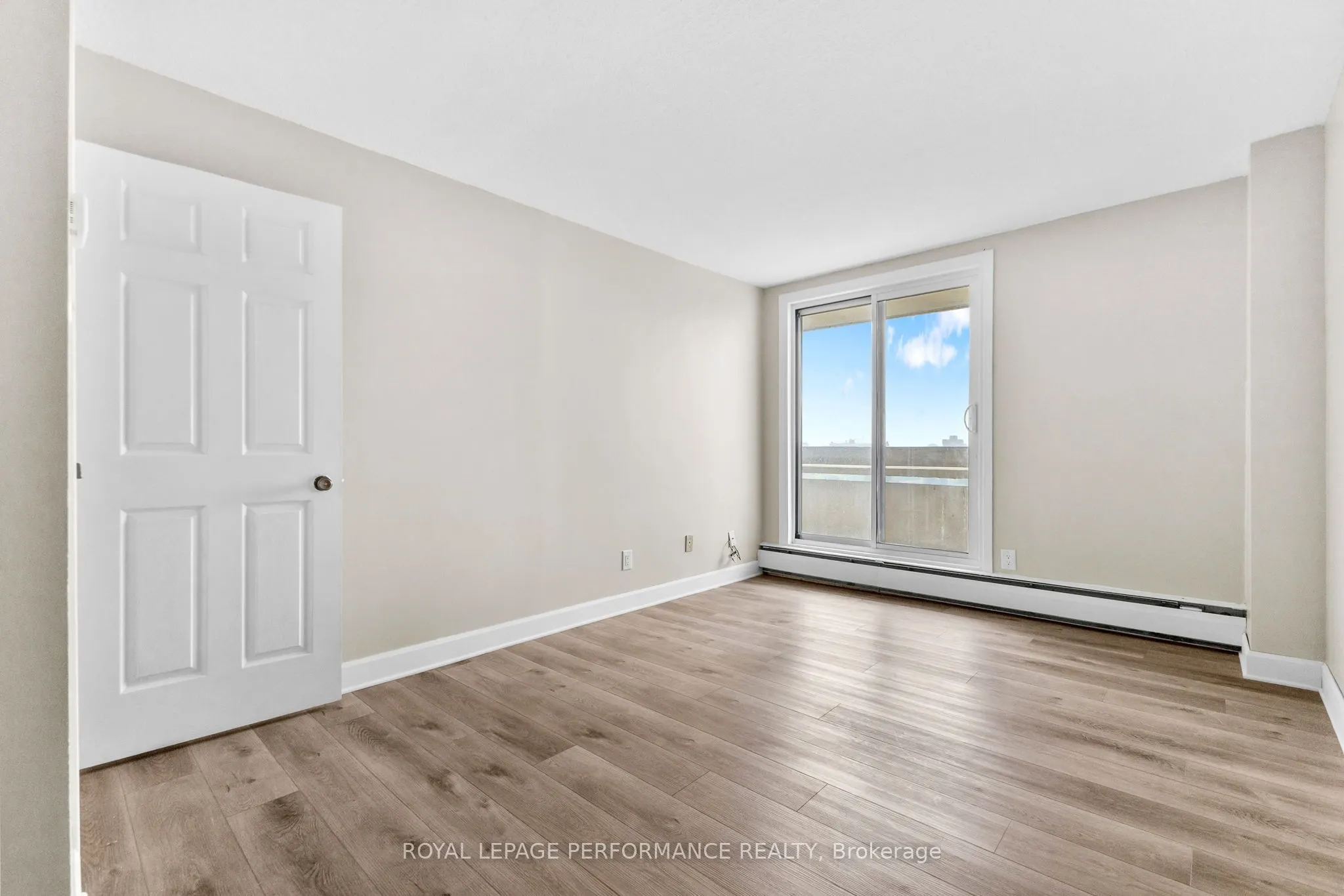 1171 Ambleside Drive, #1003