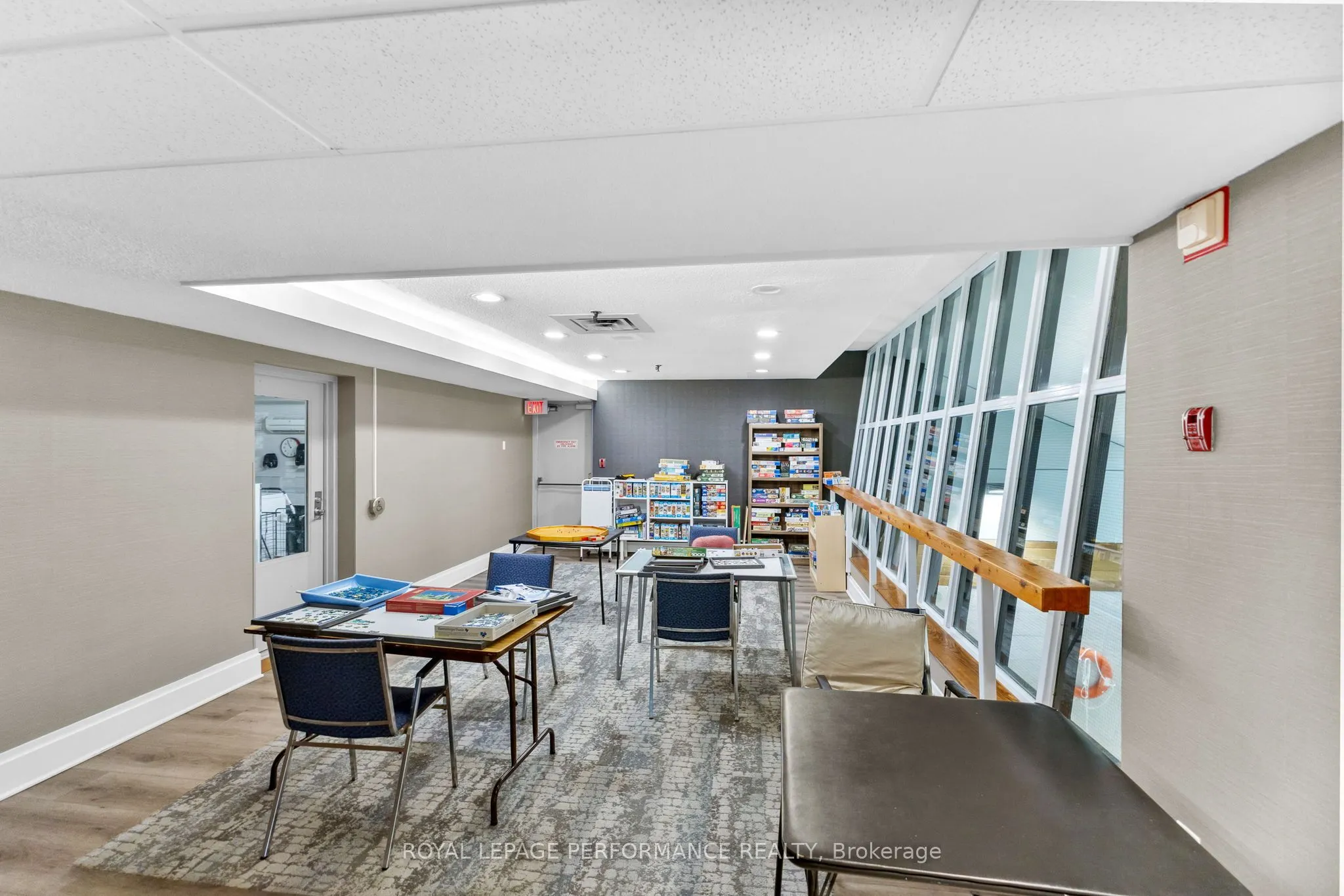 1171 Ambleside Drive, #1003