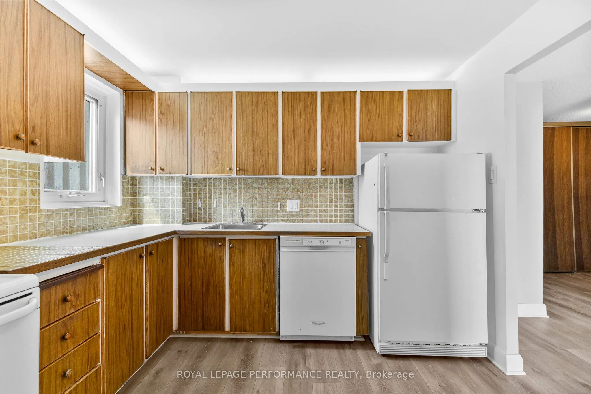 1171 Ambleside Drive, #1003