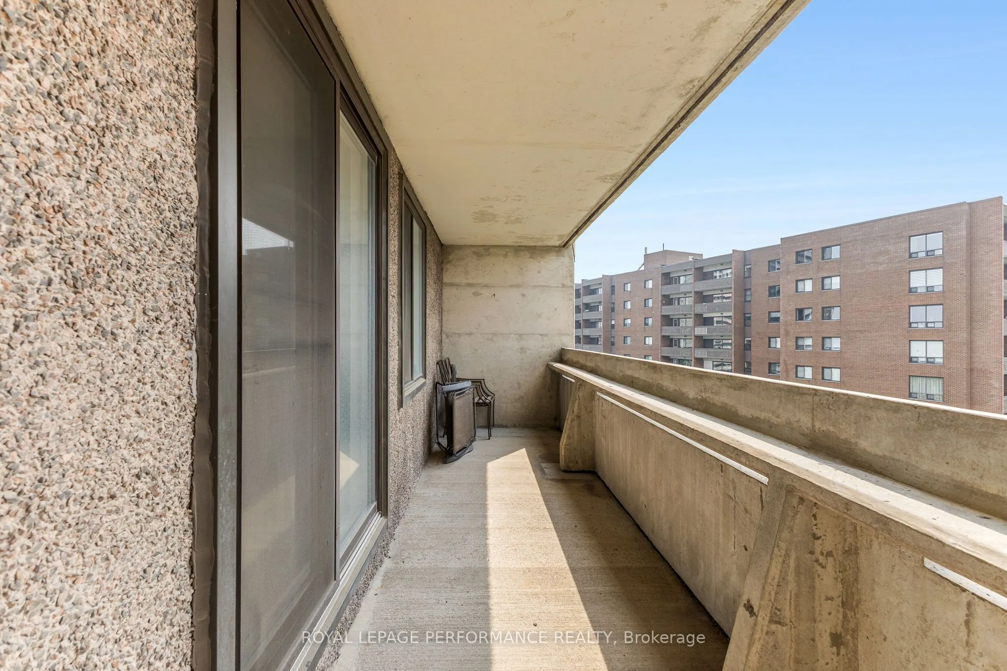1171 Ambleside Drive, #1003