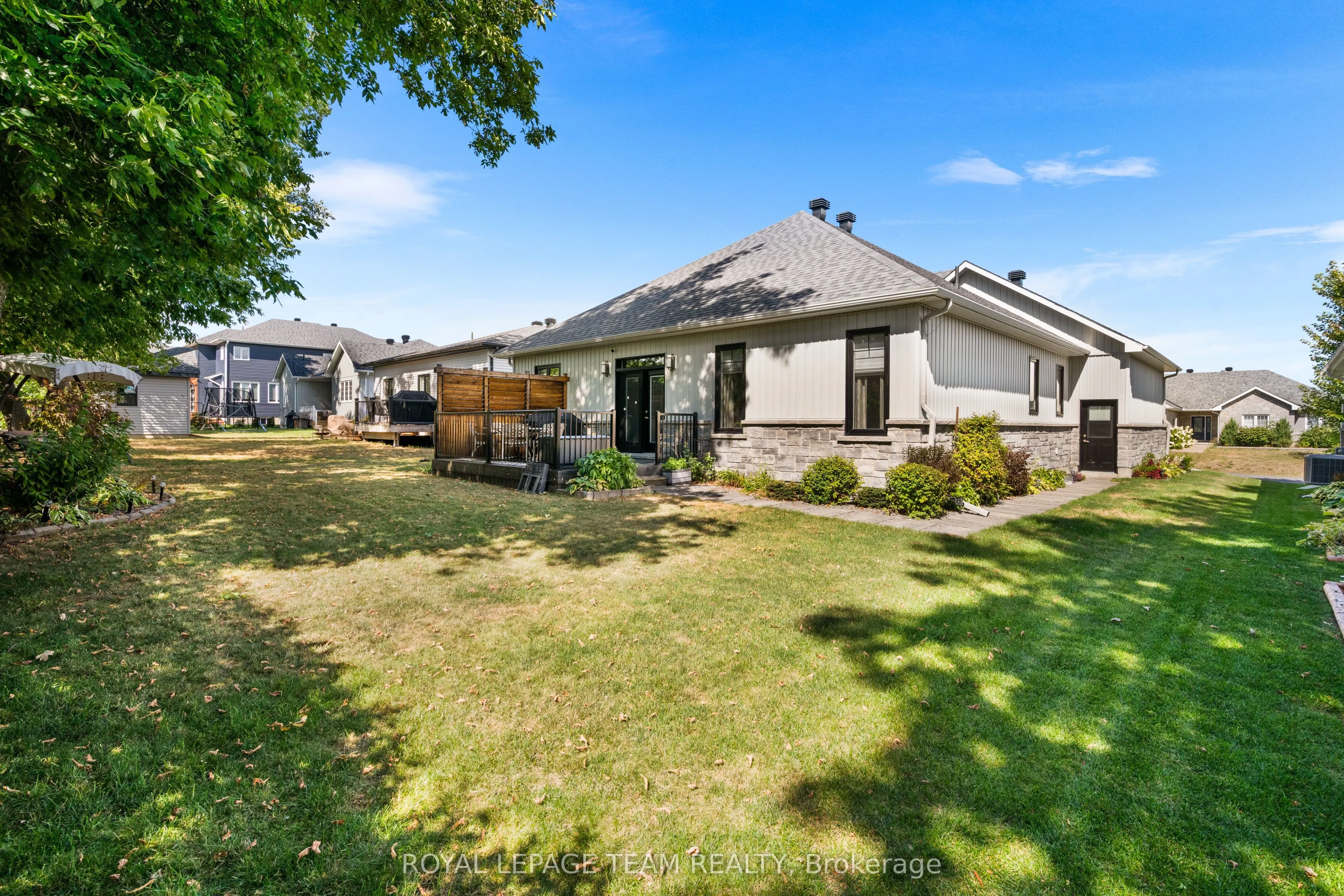 20 Eleanor Drive