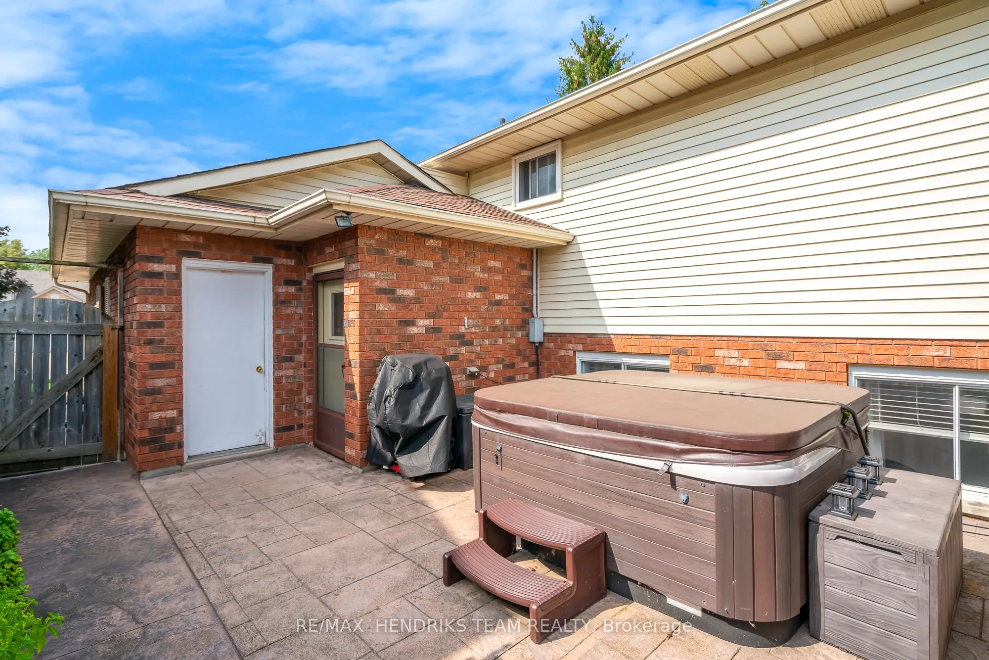 3688 Cardinal Drive