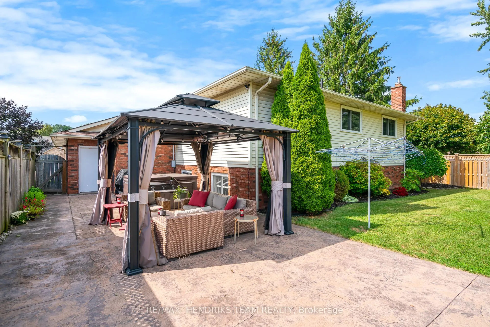 3688 Cardinal Drive