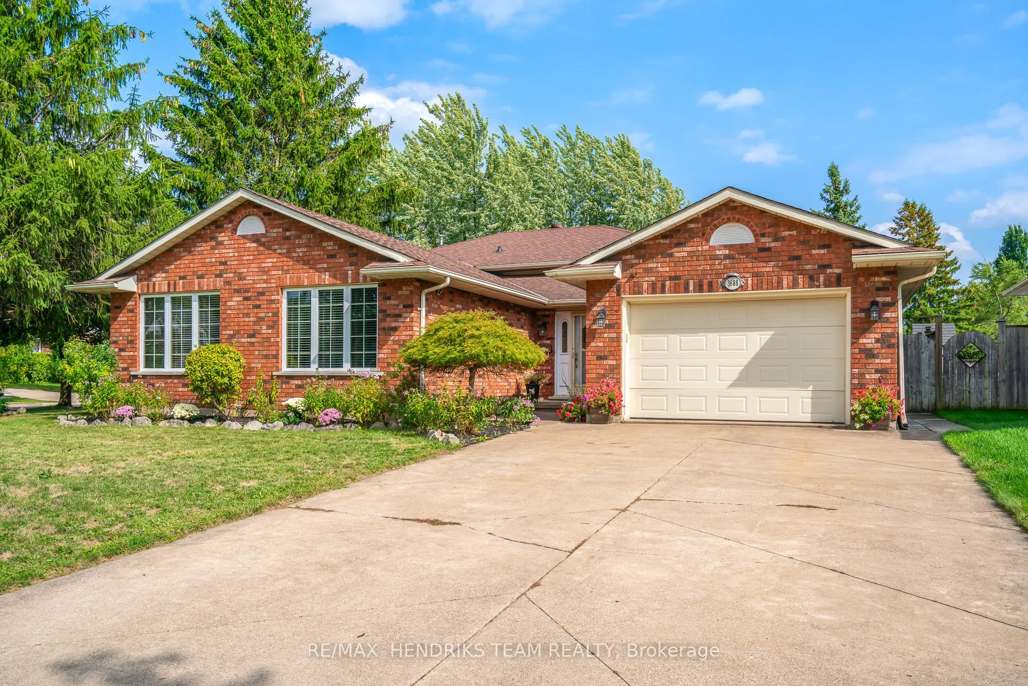3688 Cardinal Drive