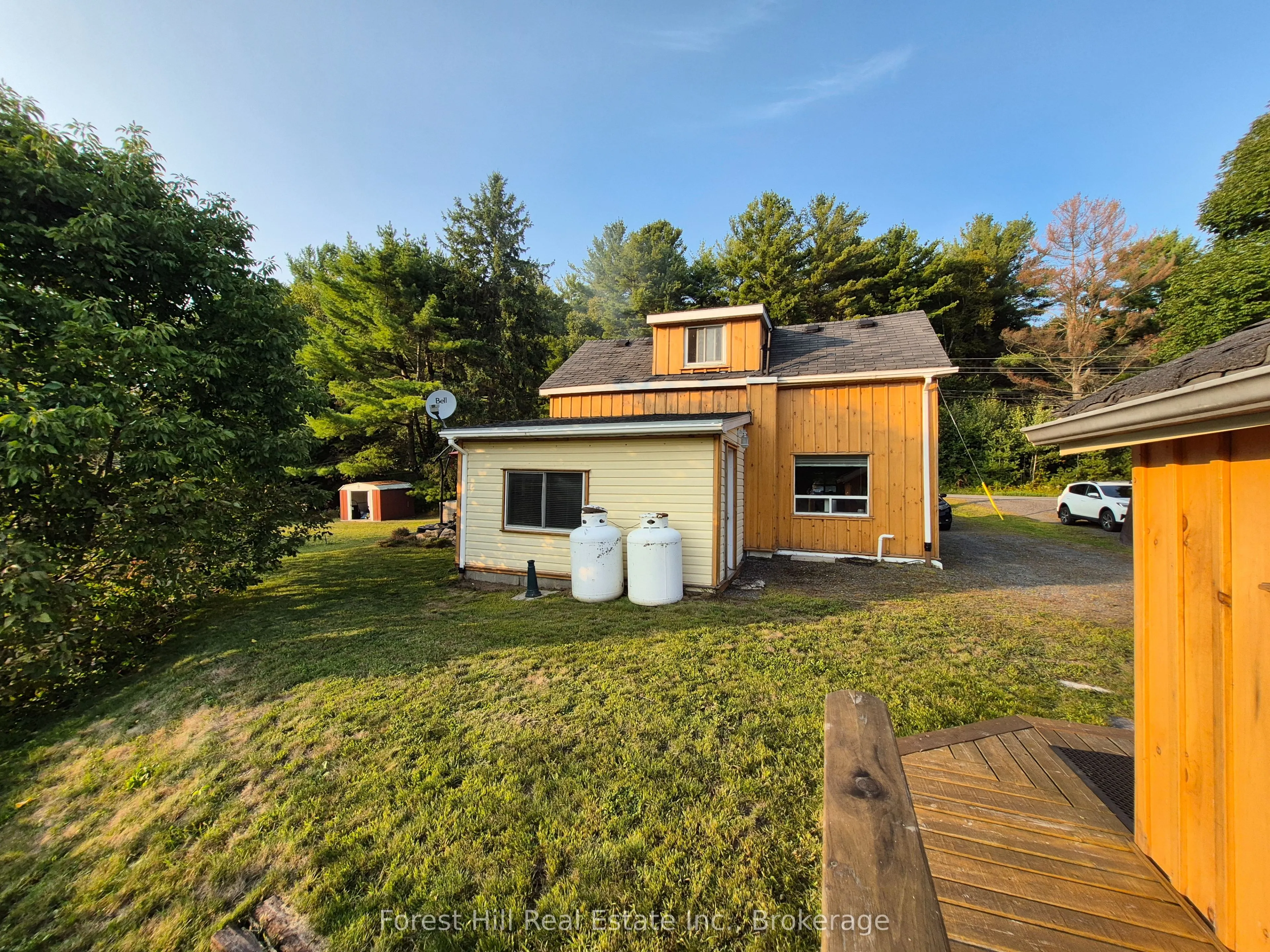 77 James Bay Junction Road S