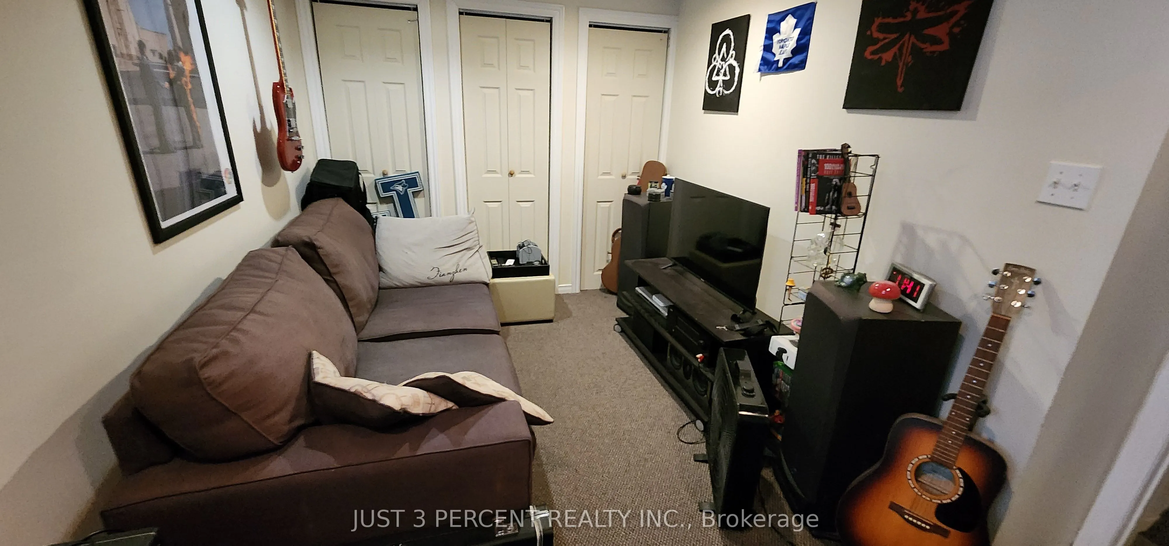 30 Champlain Crescent, #23