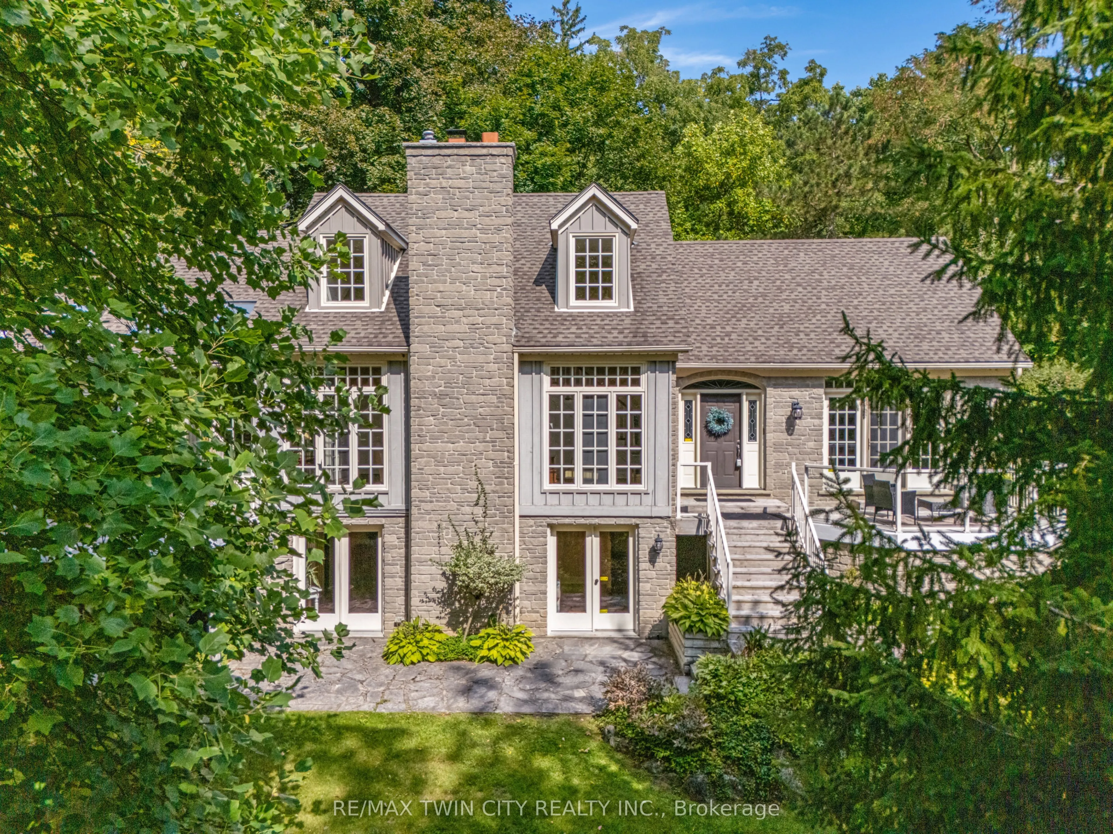 1298 WEST RIVER Road