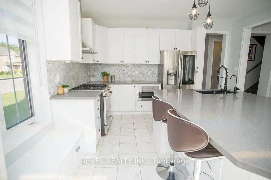 2 Attlebery Crescent