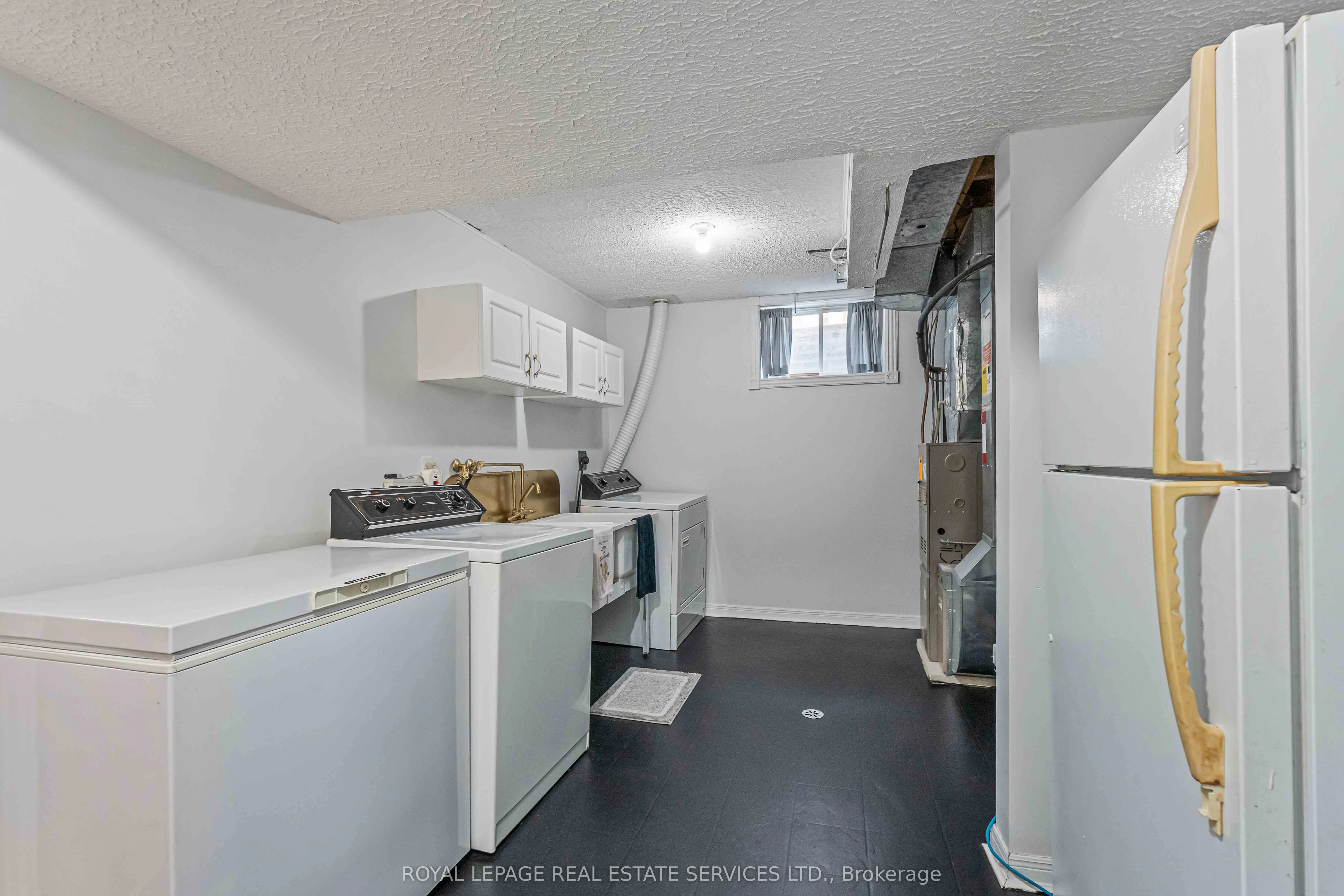 27 Cartier Drive