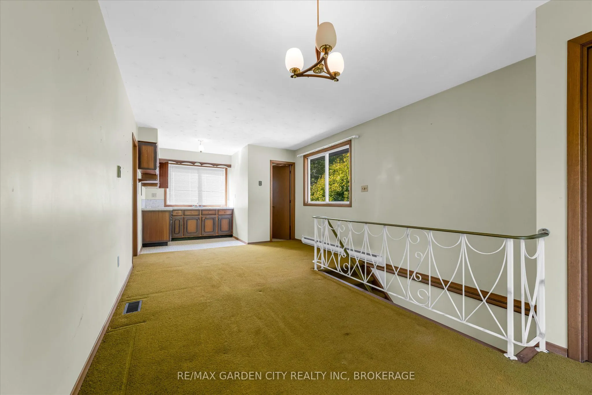3 ALLANDALE Drive