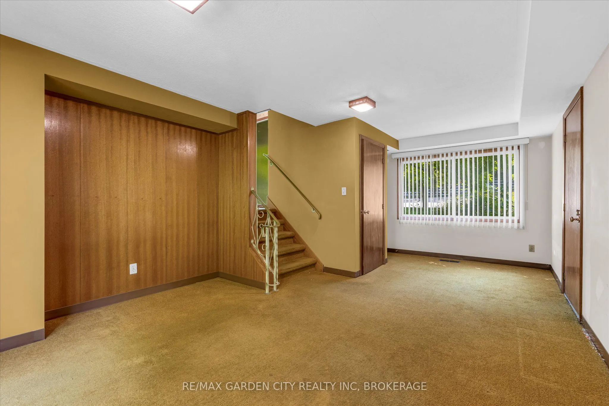 3 ALLANDALE Drive