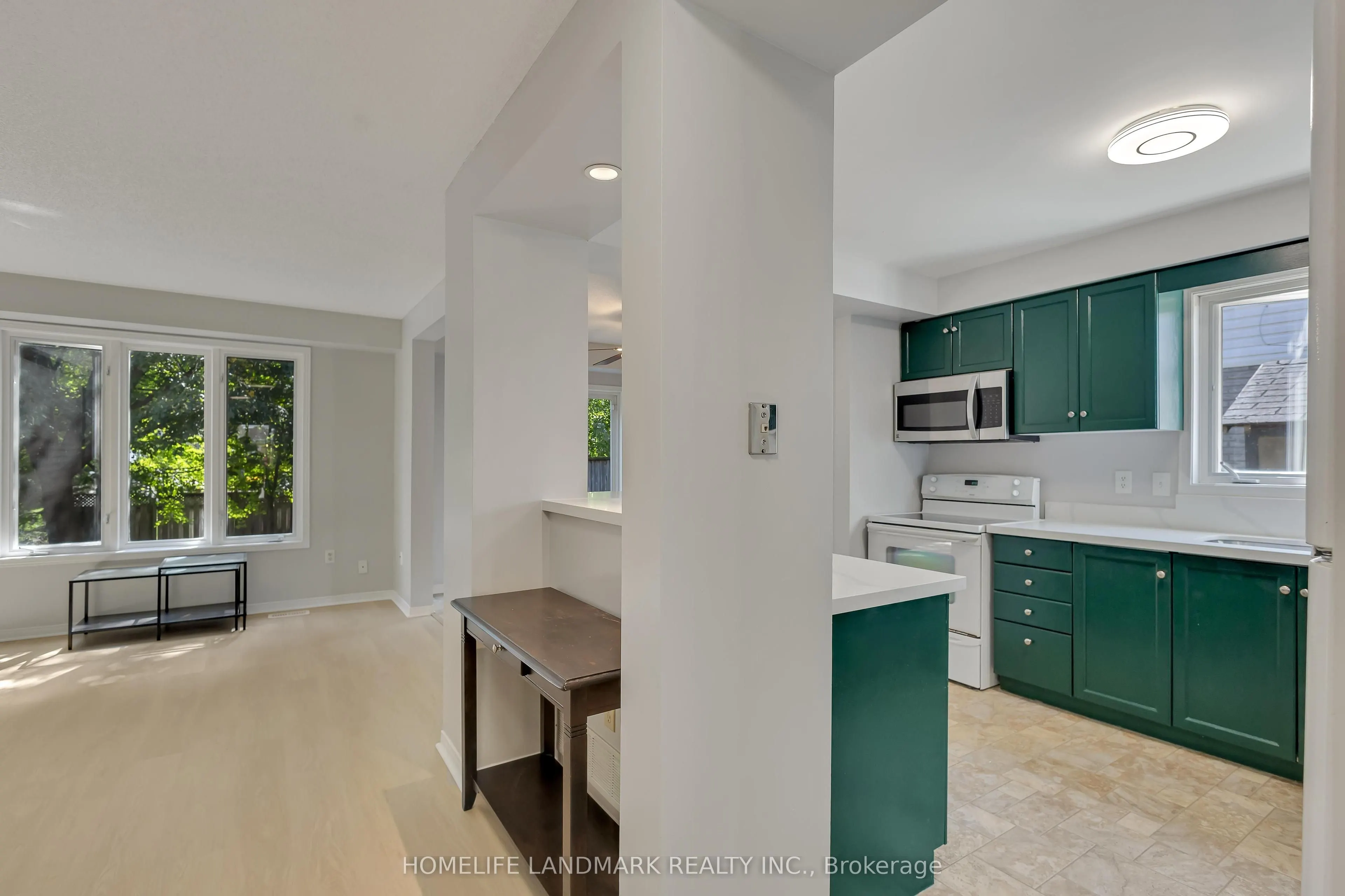 34 Southcreek Trail