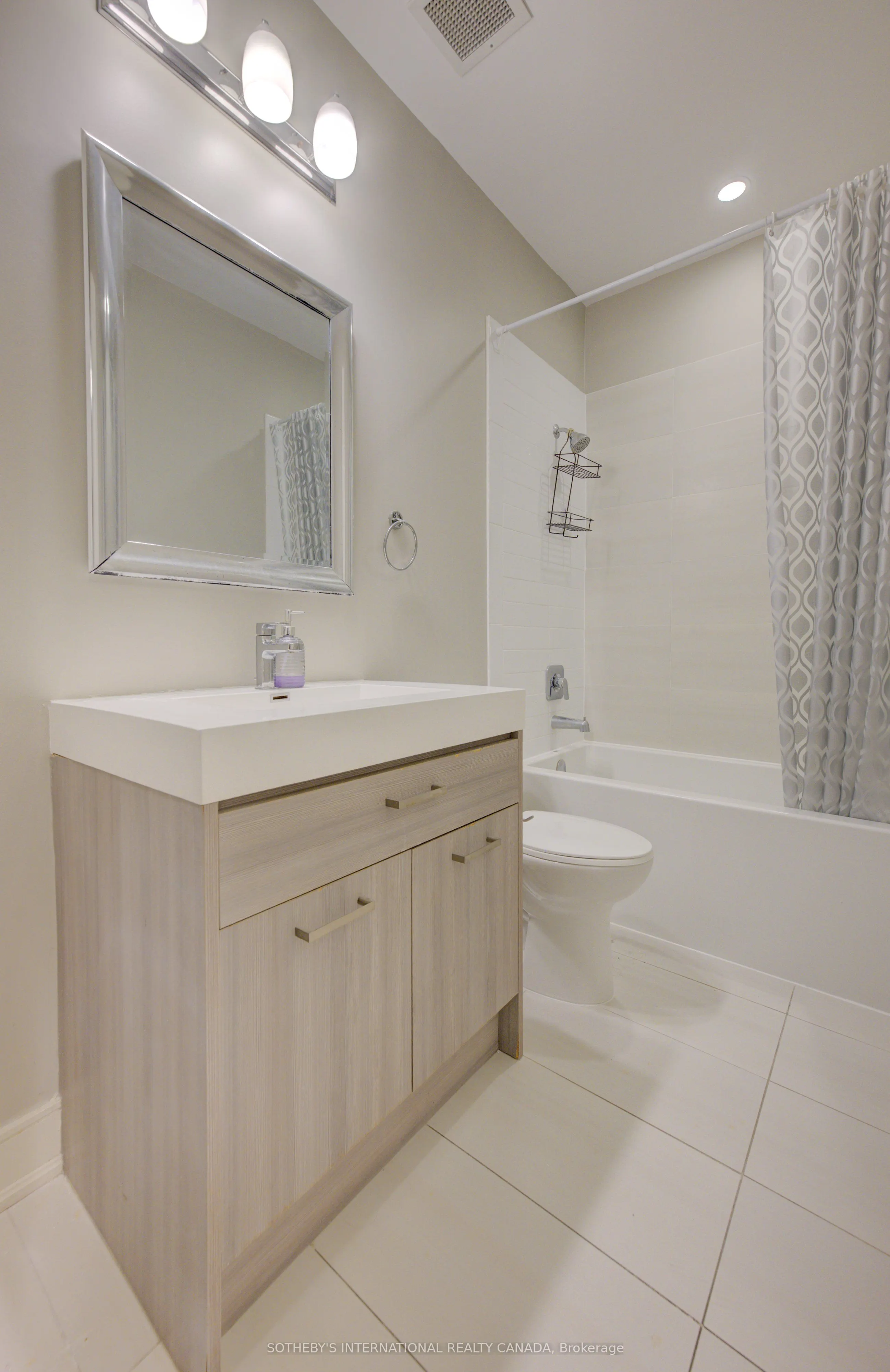 150 Main Street, #415