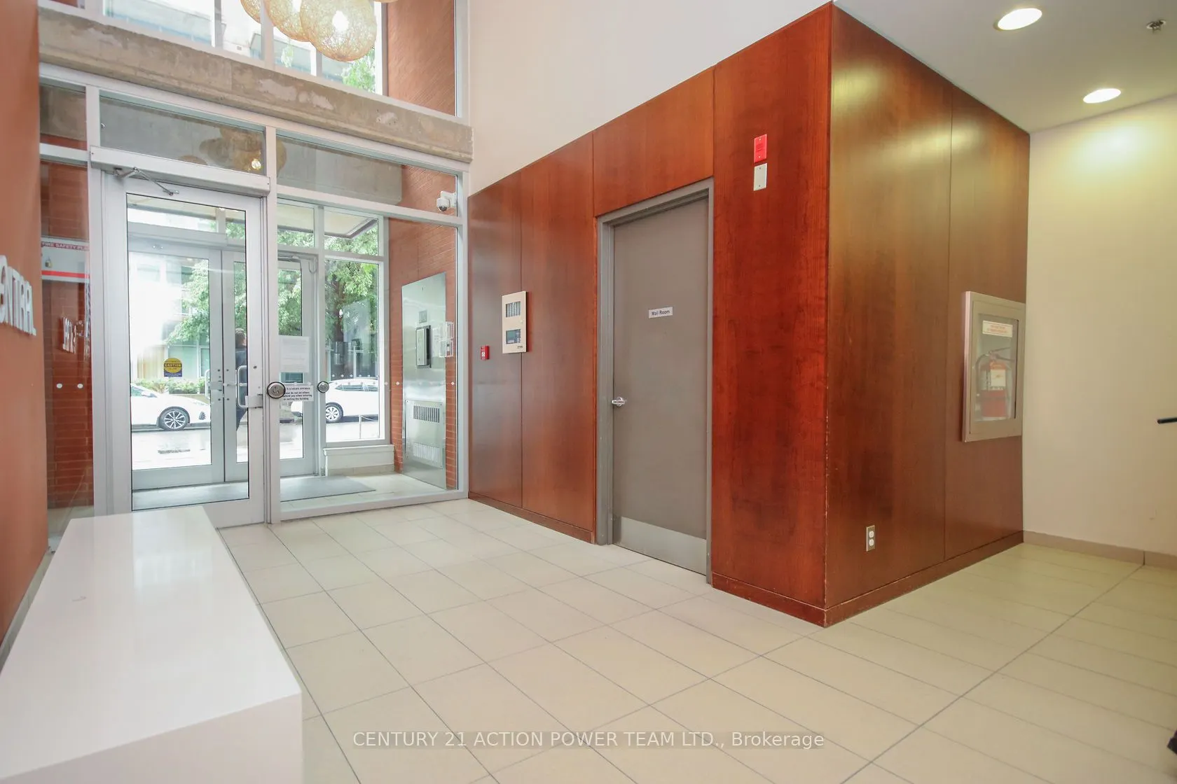 349 Mcleod Street, #827