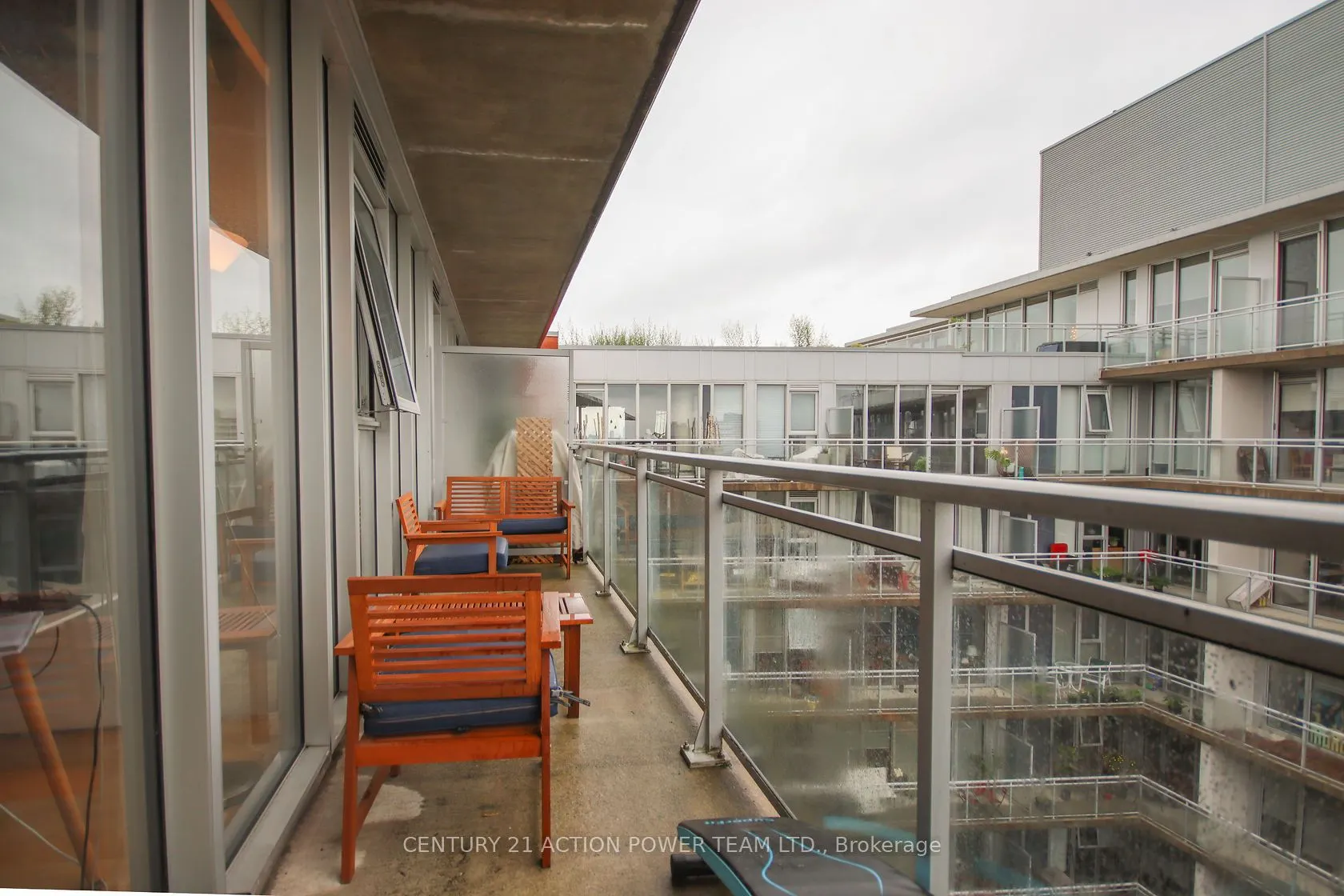 349 Mcleod Street, #827