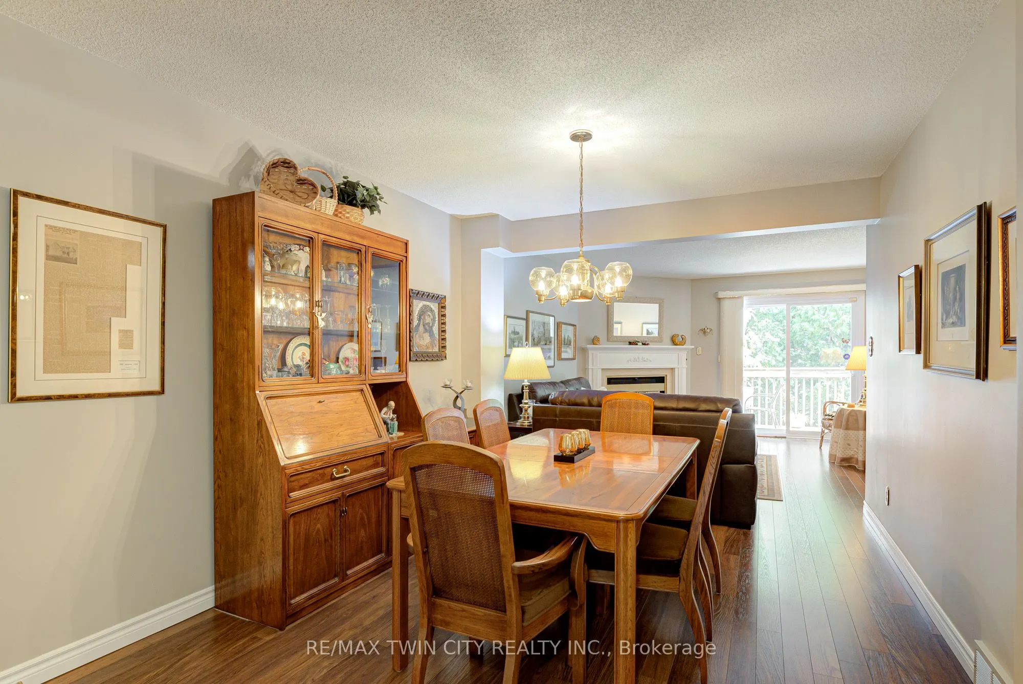 523 Beechwood Drive, #12