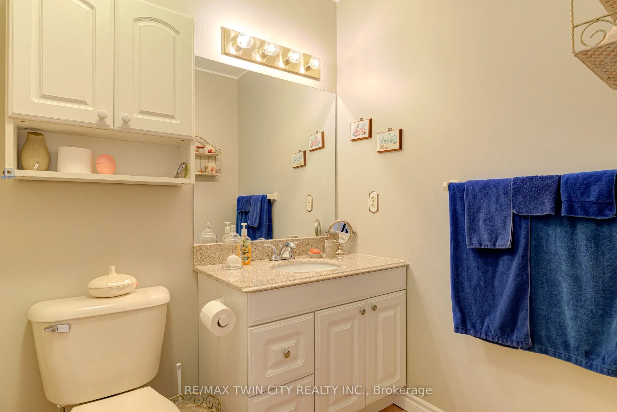 523 Beechwood Drive, #12