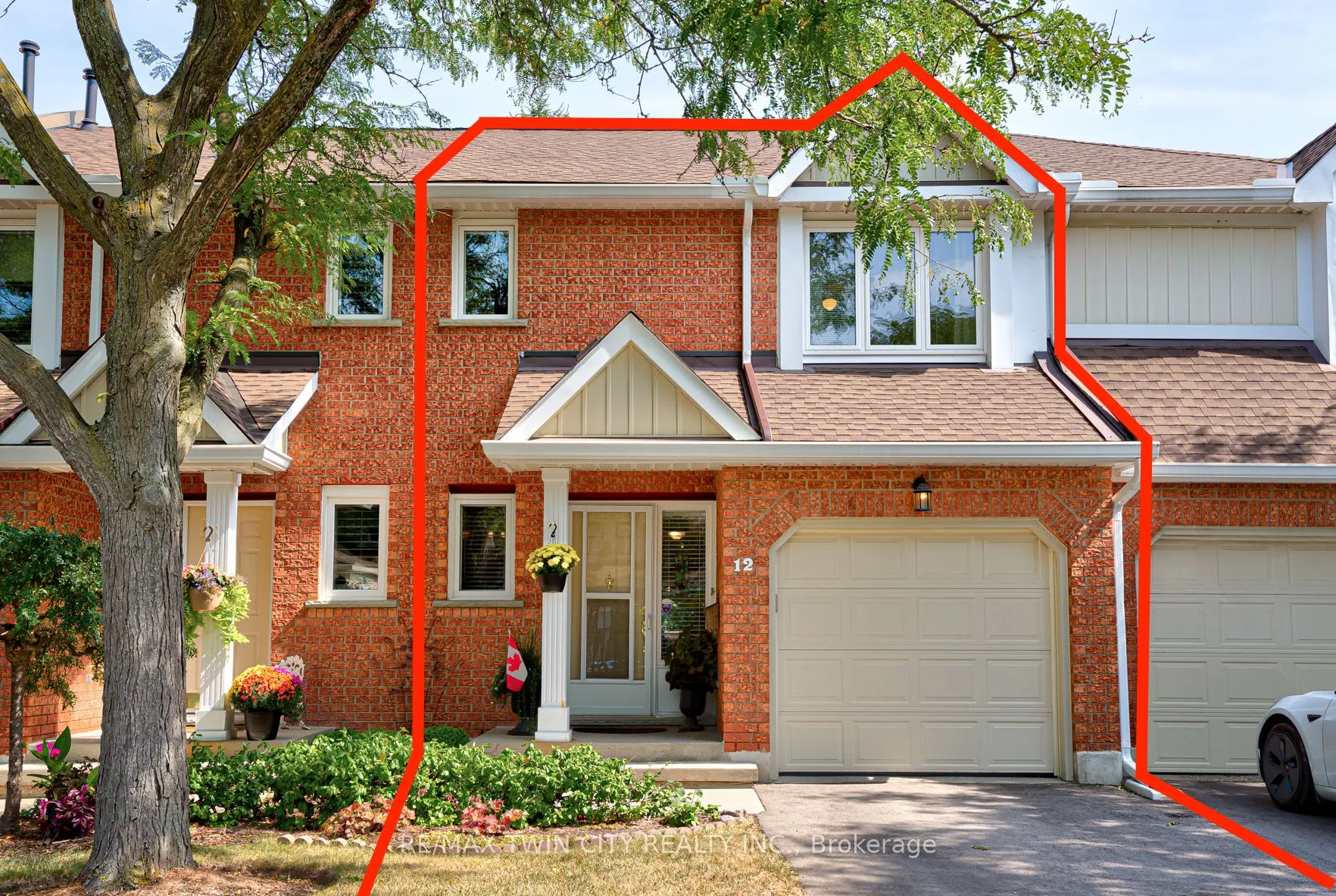 523 Beechwood Drive, #12