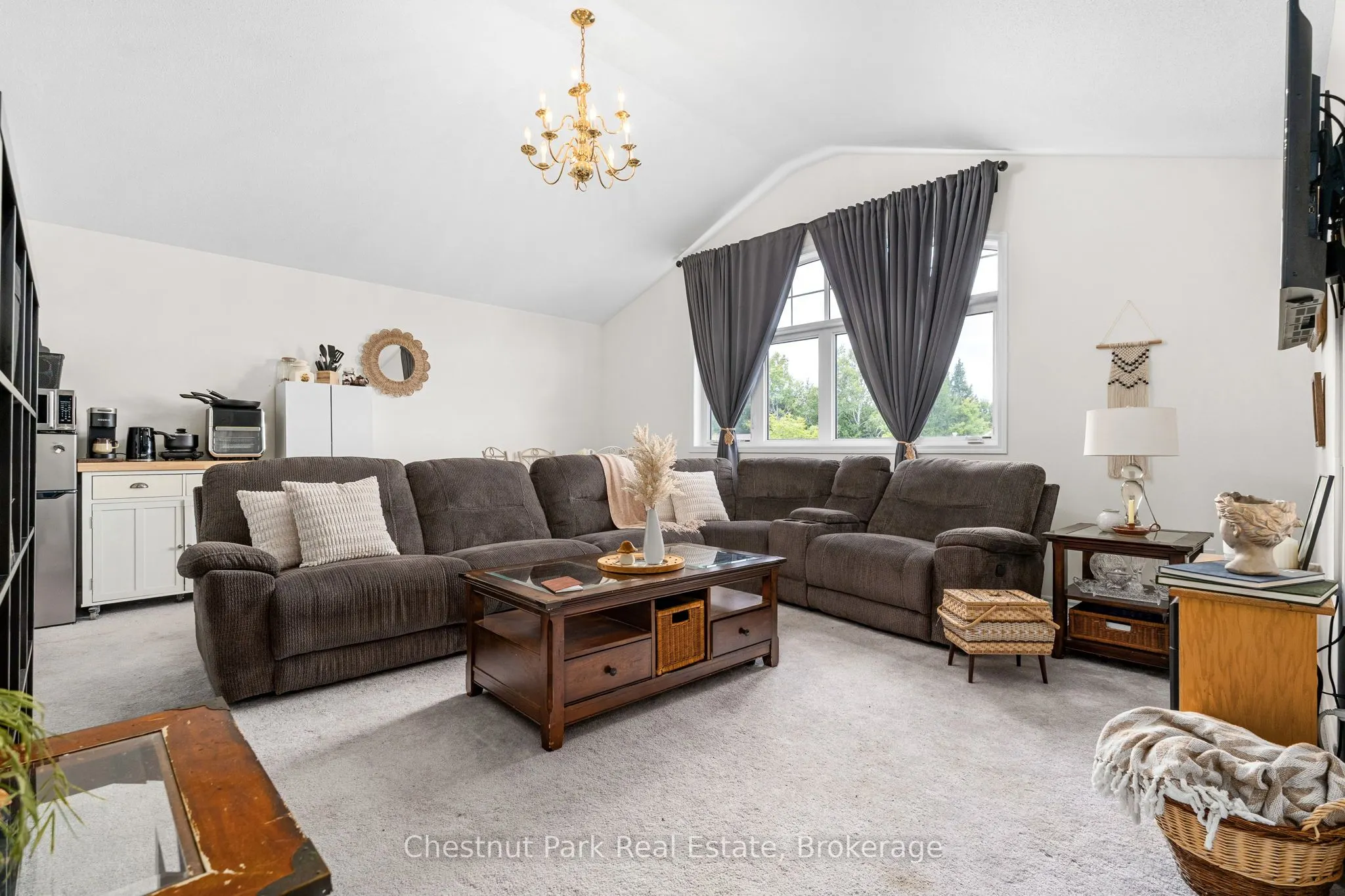 17 Windsong Crescent