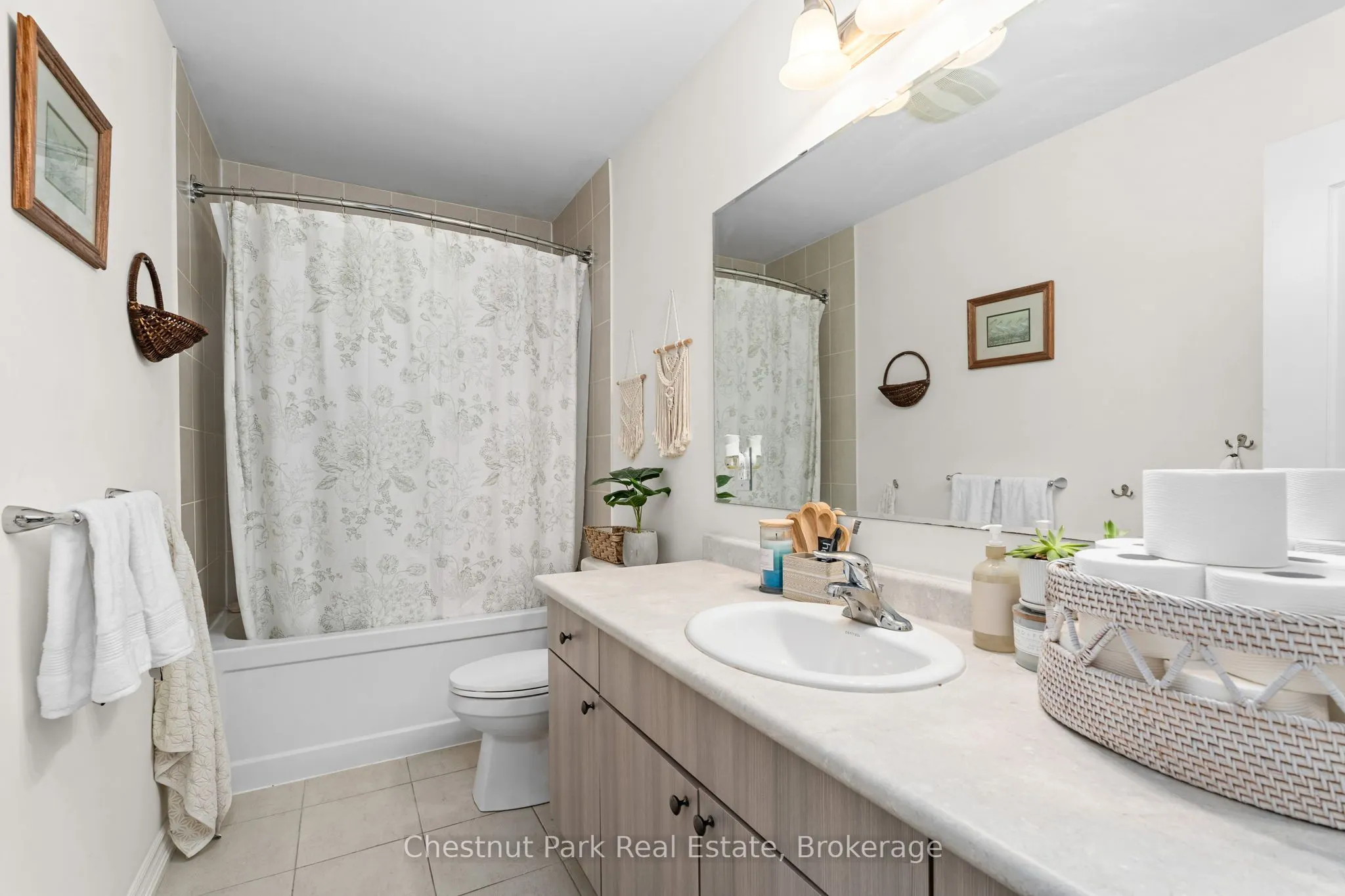 17 Windsong Crescent
