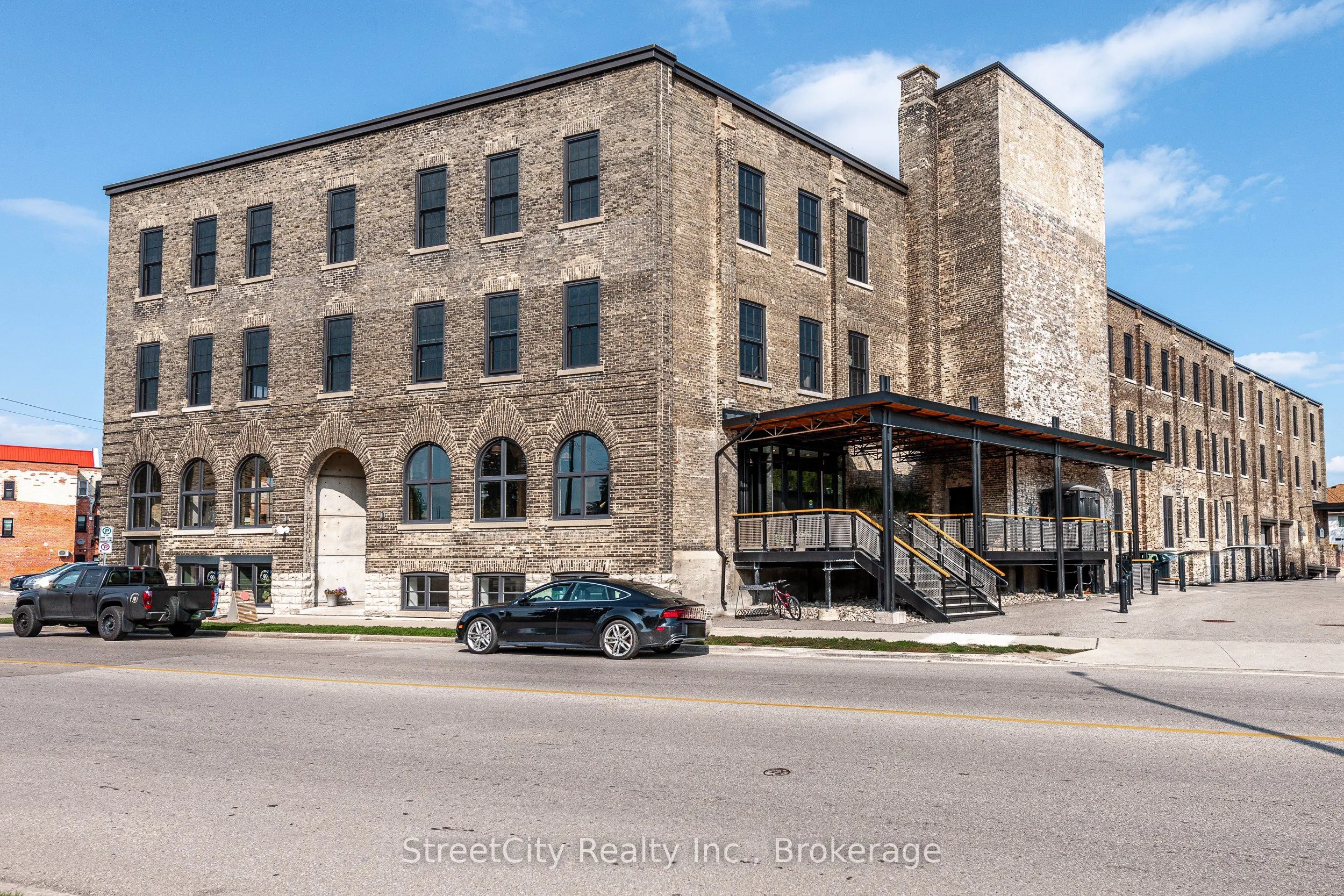 245 Downie Street, #104