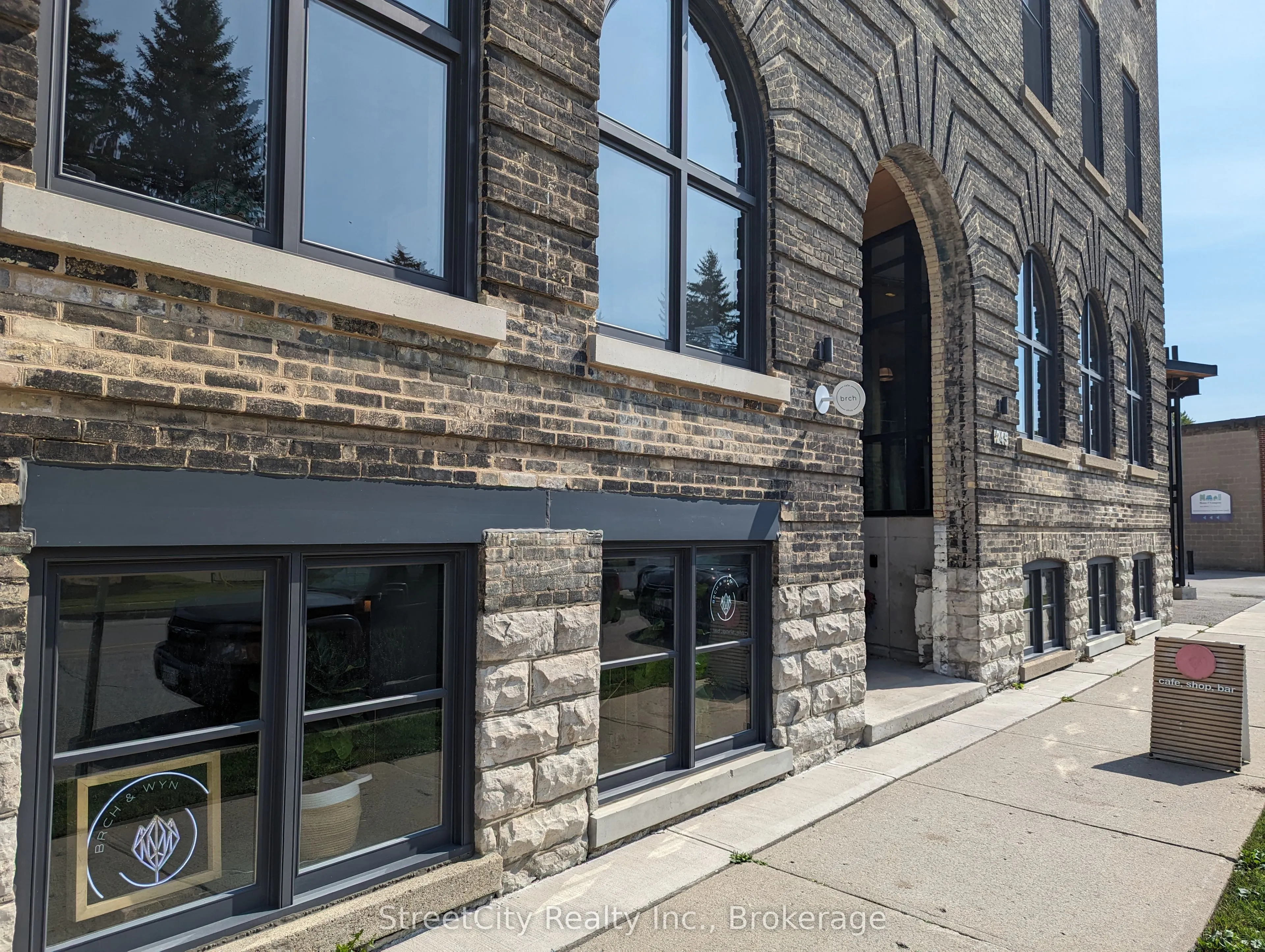 245 Downie Street, #104