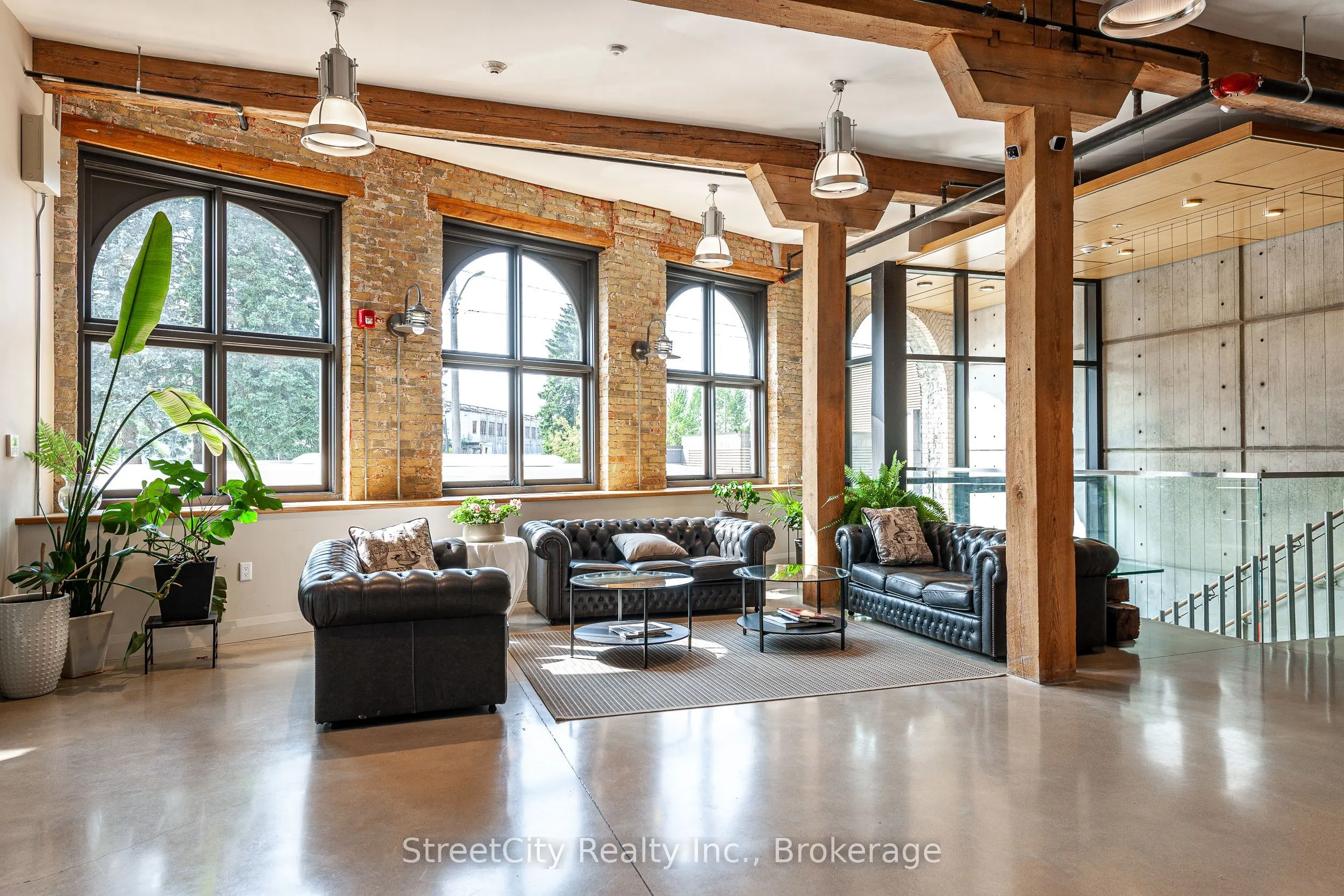 245 Downie Street, #104