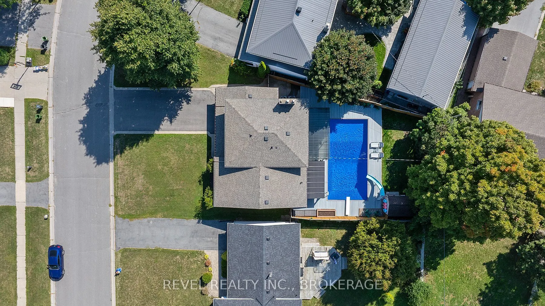 367 Carrie Crescent