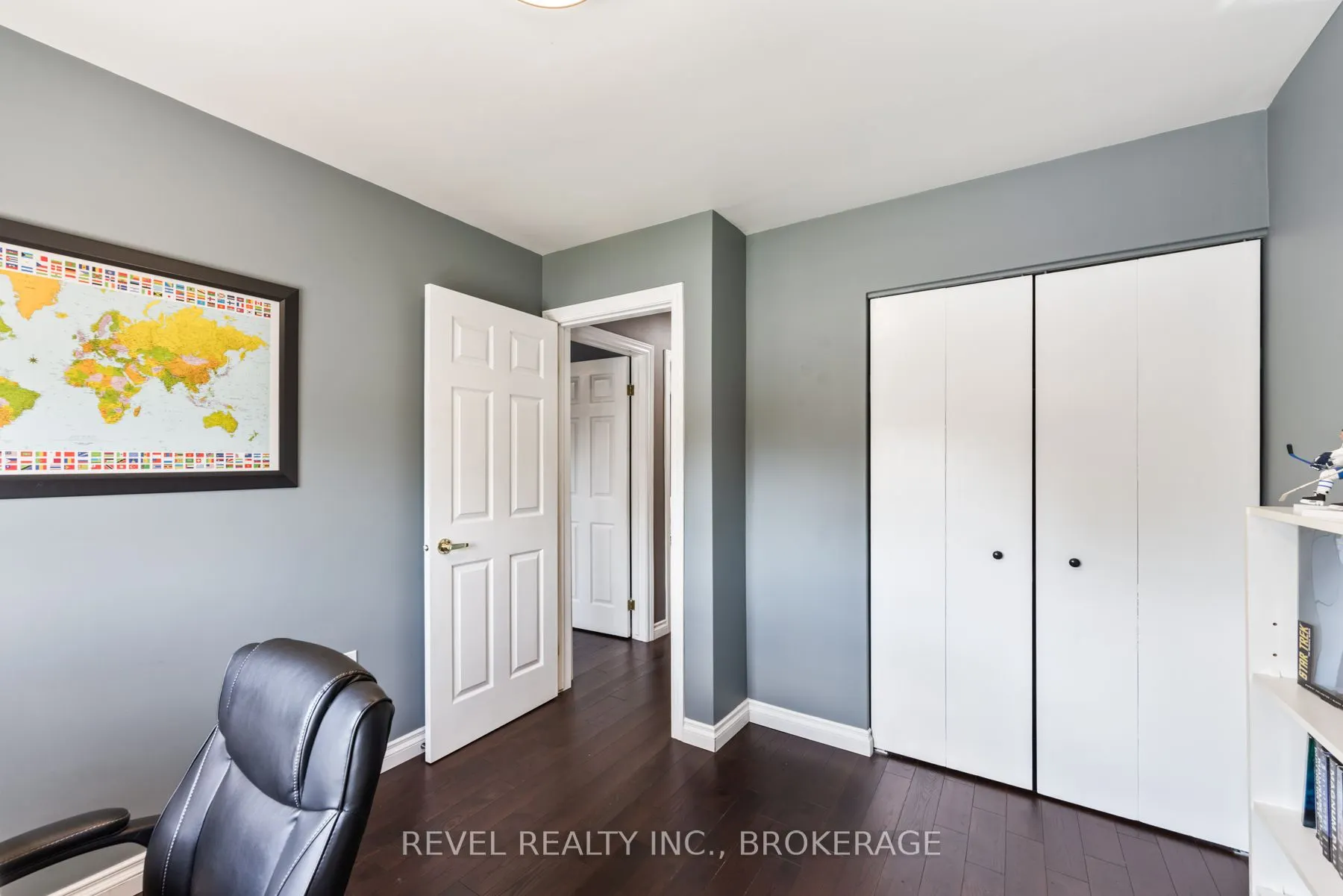 367 Carrie Crescent