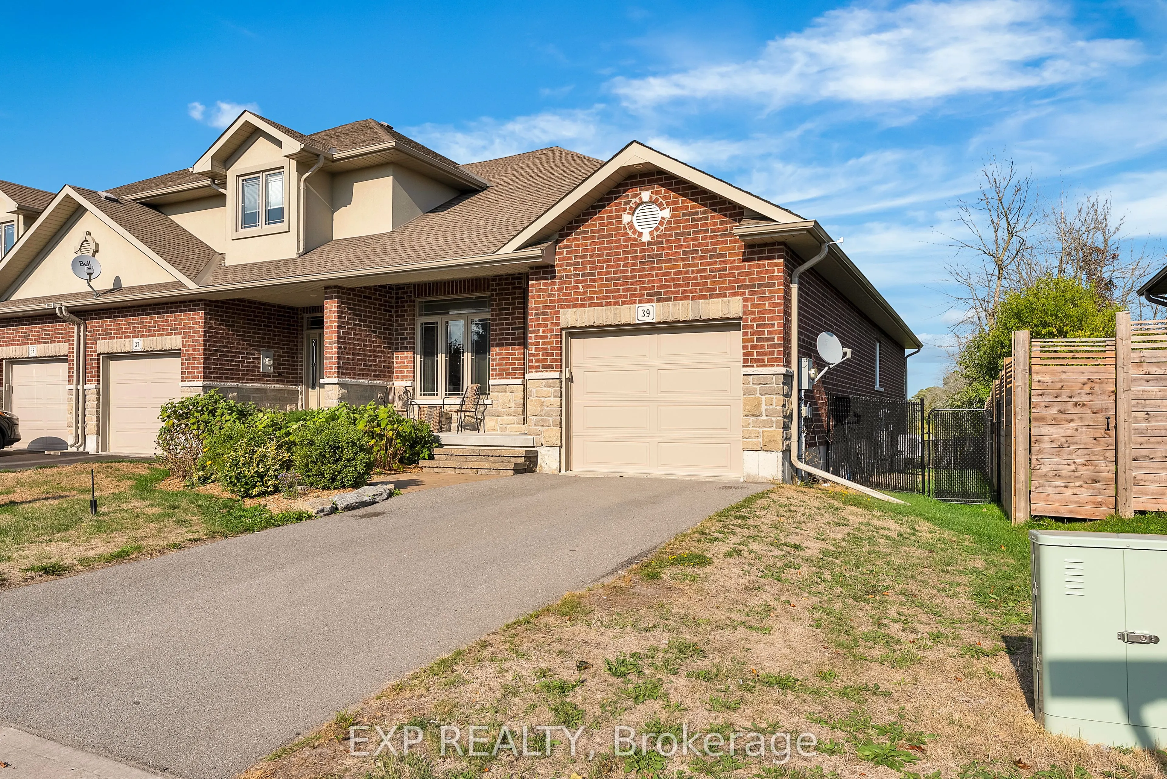 39 Hanover Court