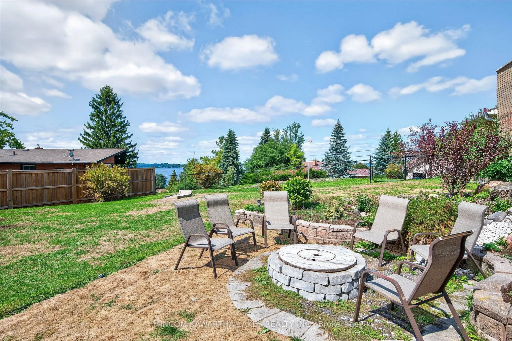 200 Kildeer Lane
