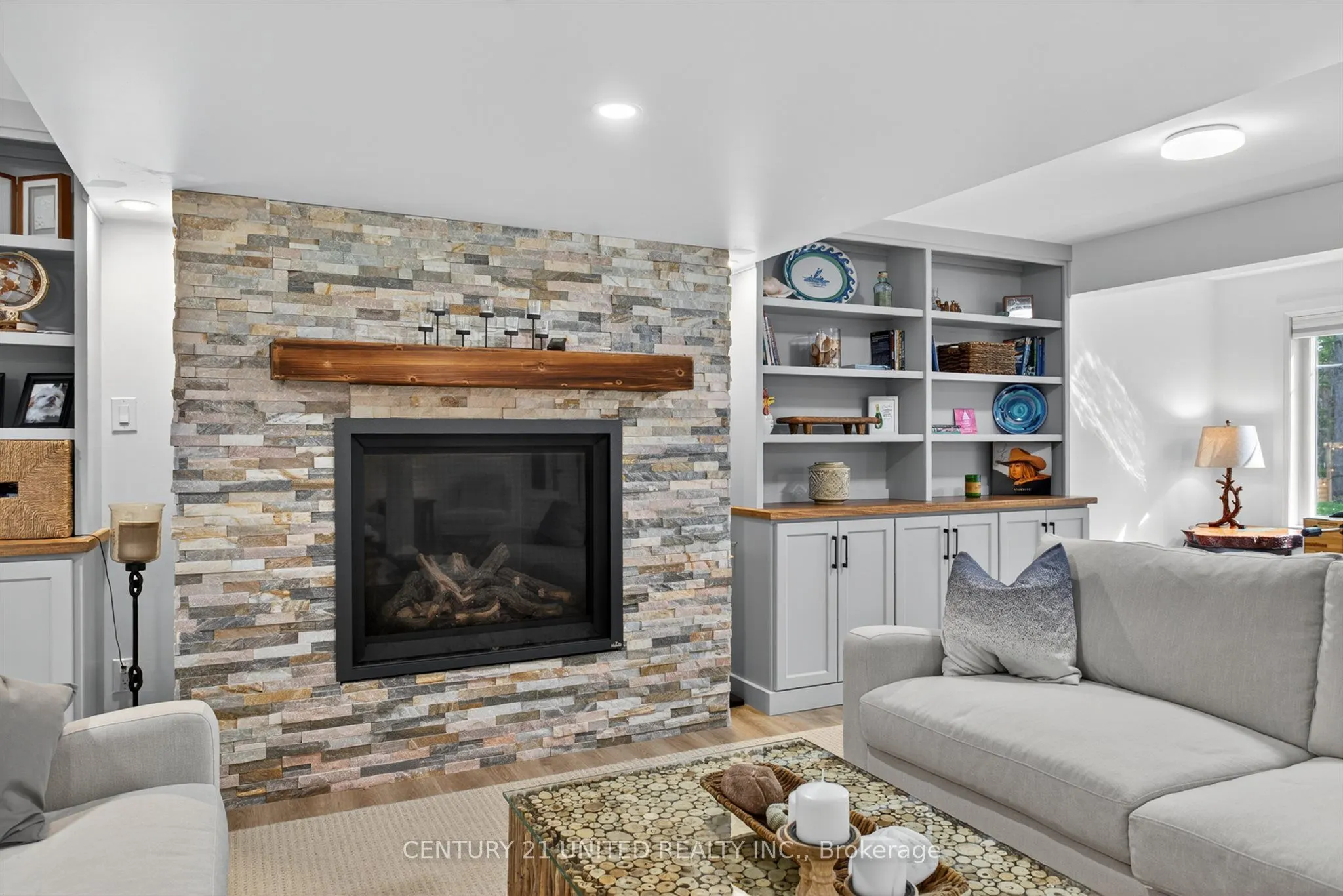 322 Elbow Point Road