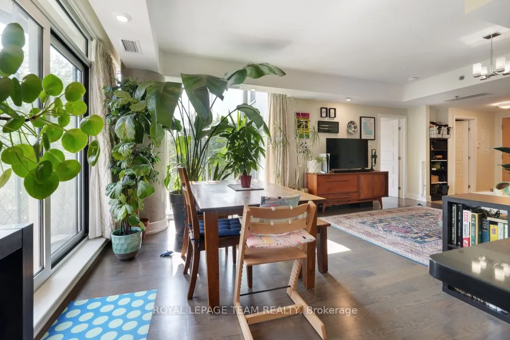 300C Lett Street, #324
