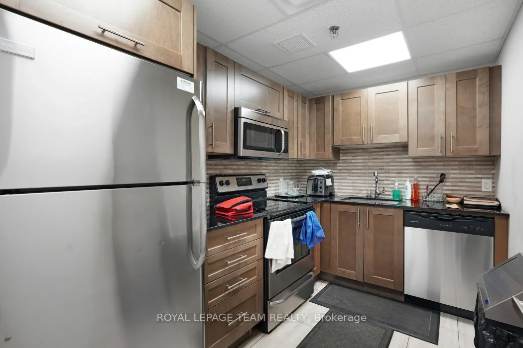 300C Lett Street, #324