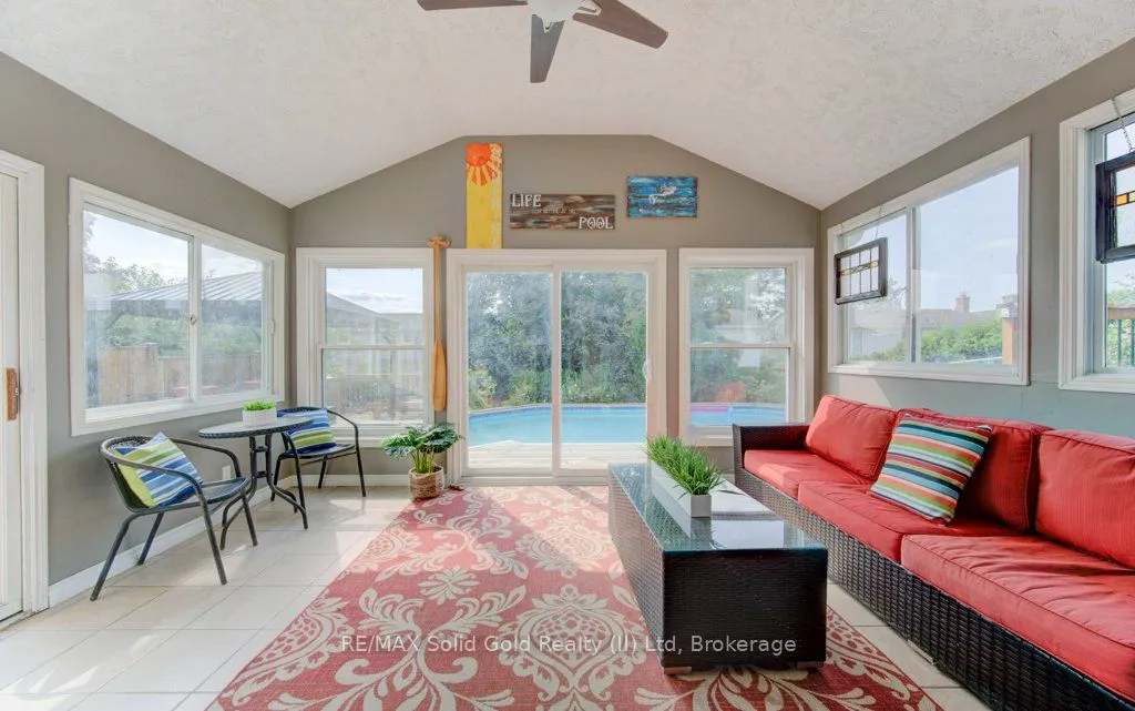 47 Winding Way