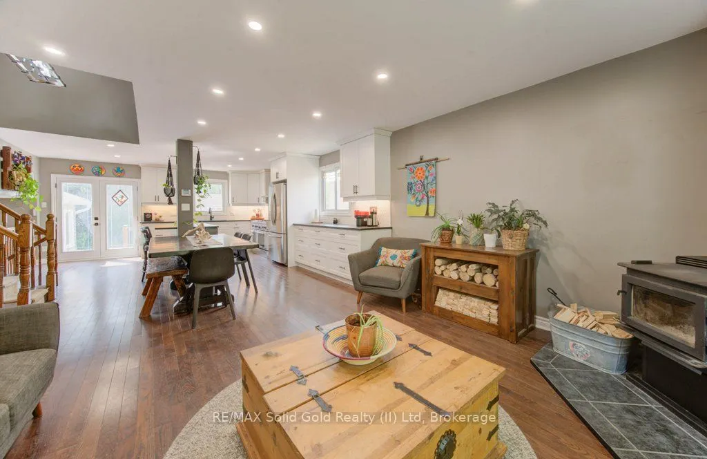 47 Winding Way