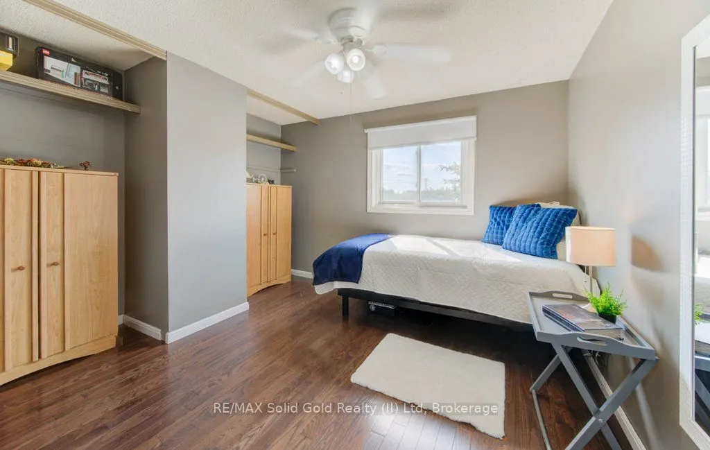 47 Winding Way