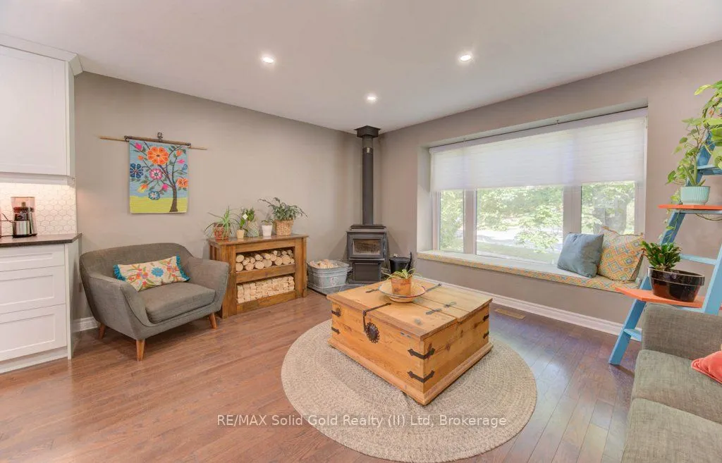 47 Winding Way