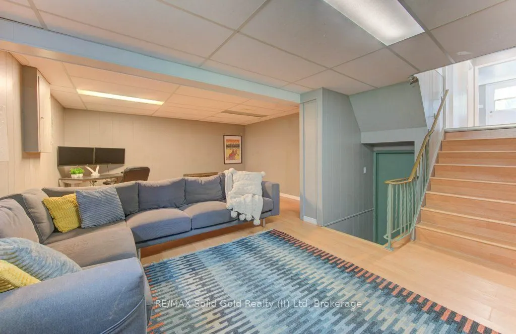47 Winding Way