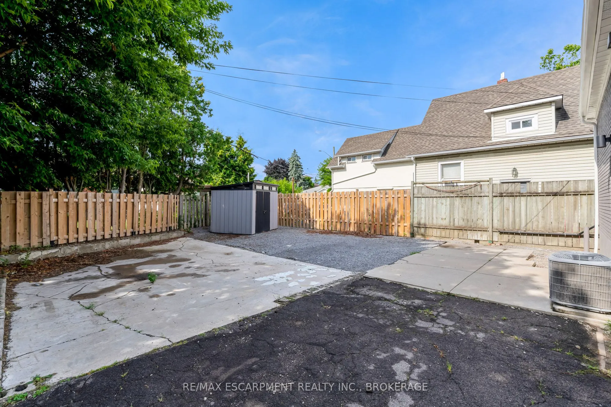 366 Carlton Street, #Lower