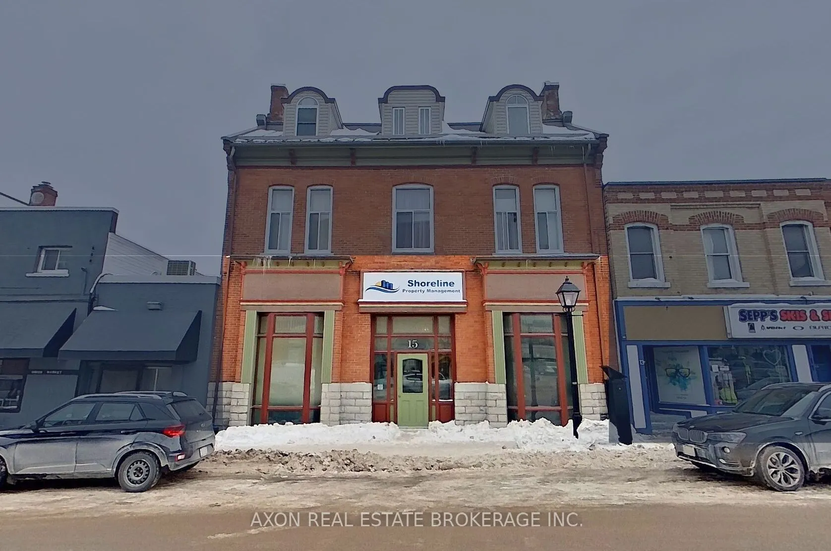 15 Montreal Street