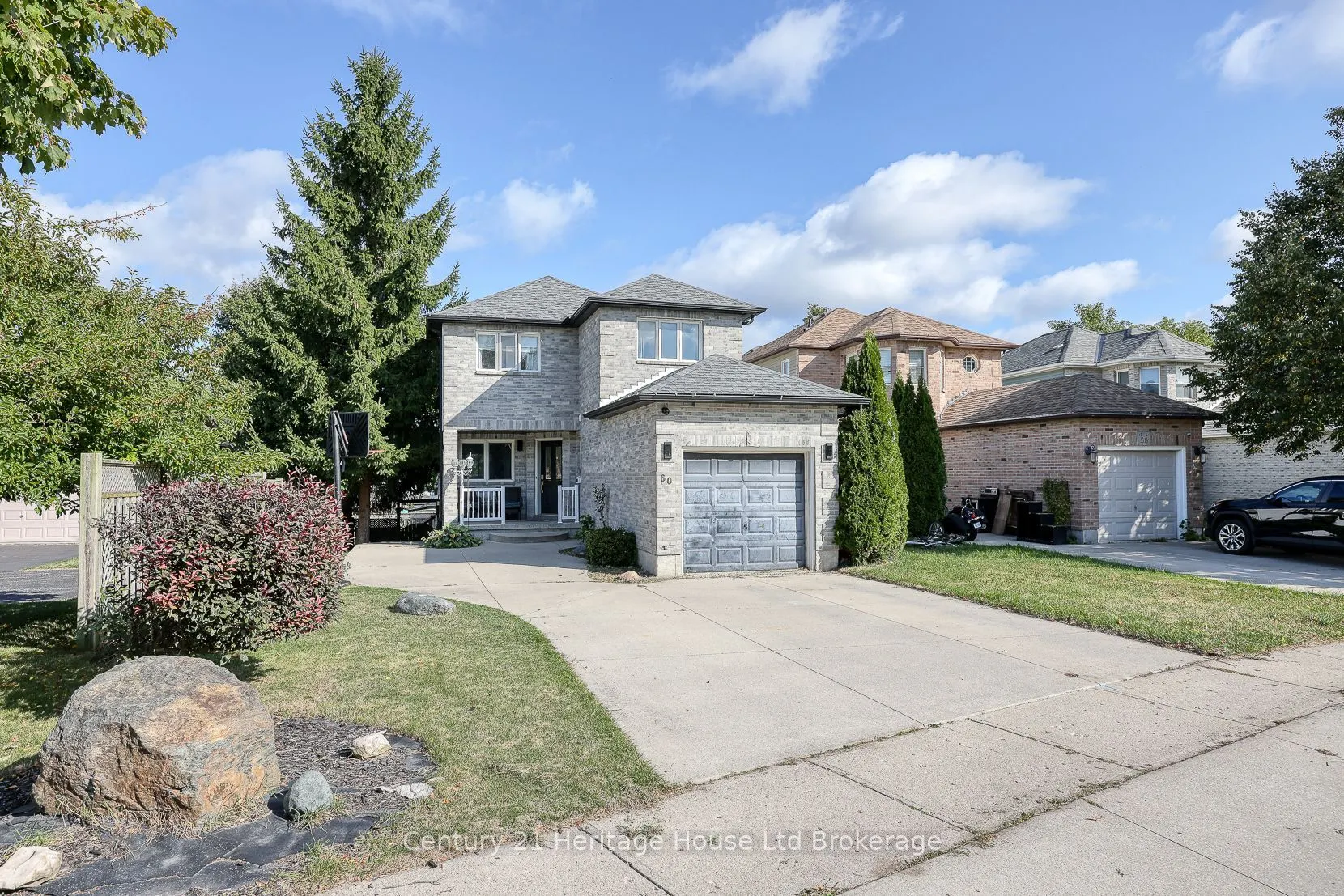 60 Canrobert Street