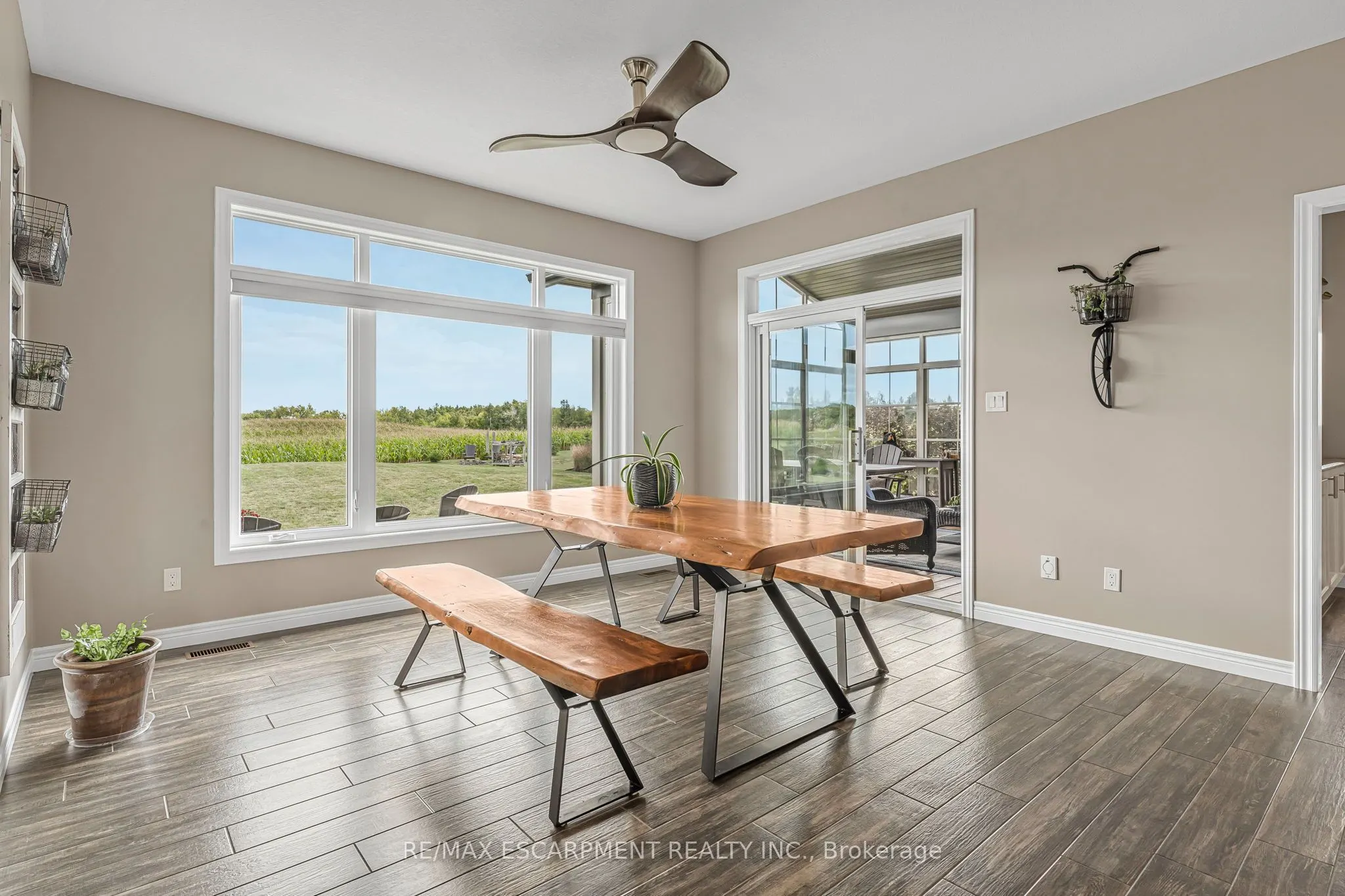 3 Silverthorne Court