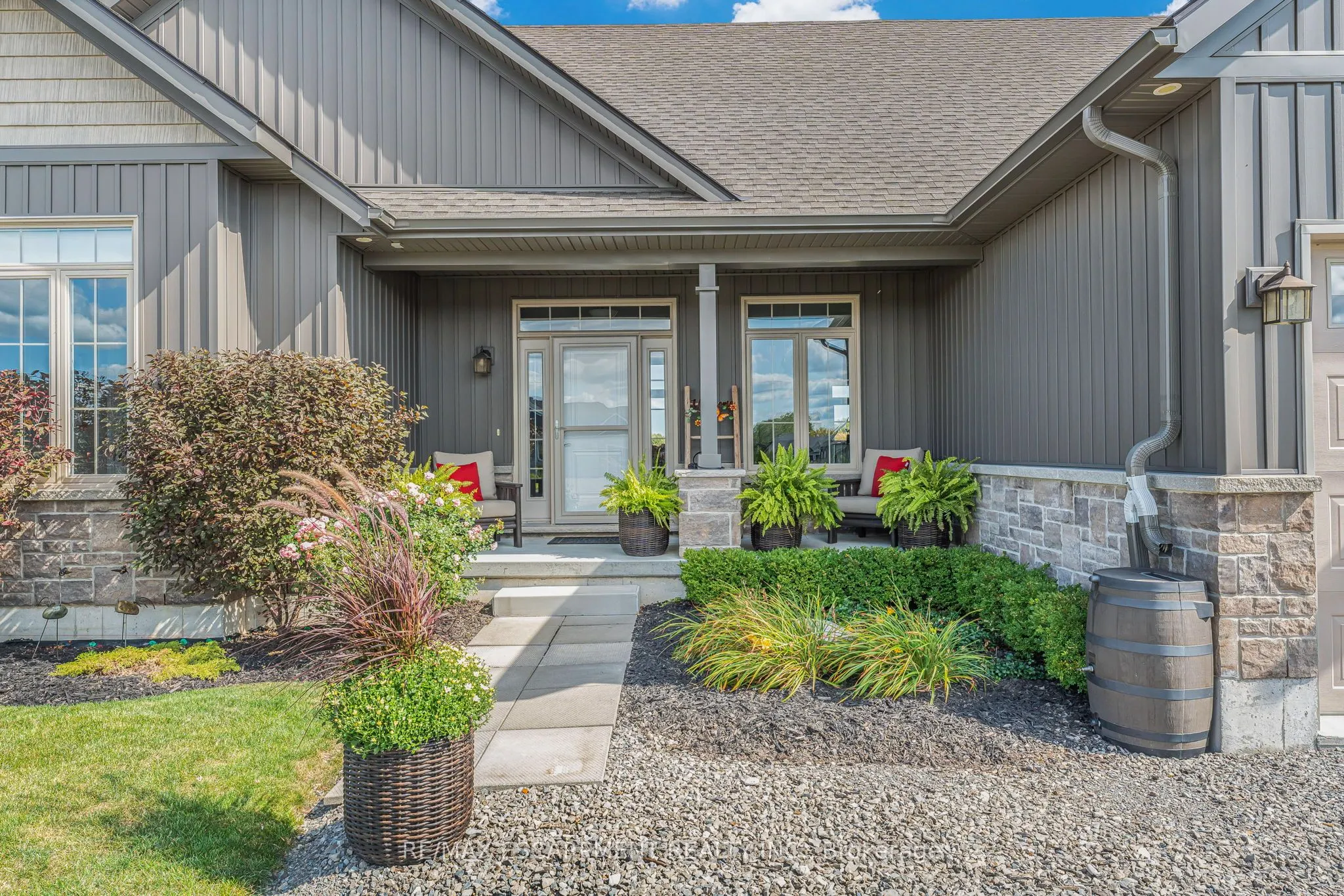 3 Silverthorne Court
