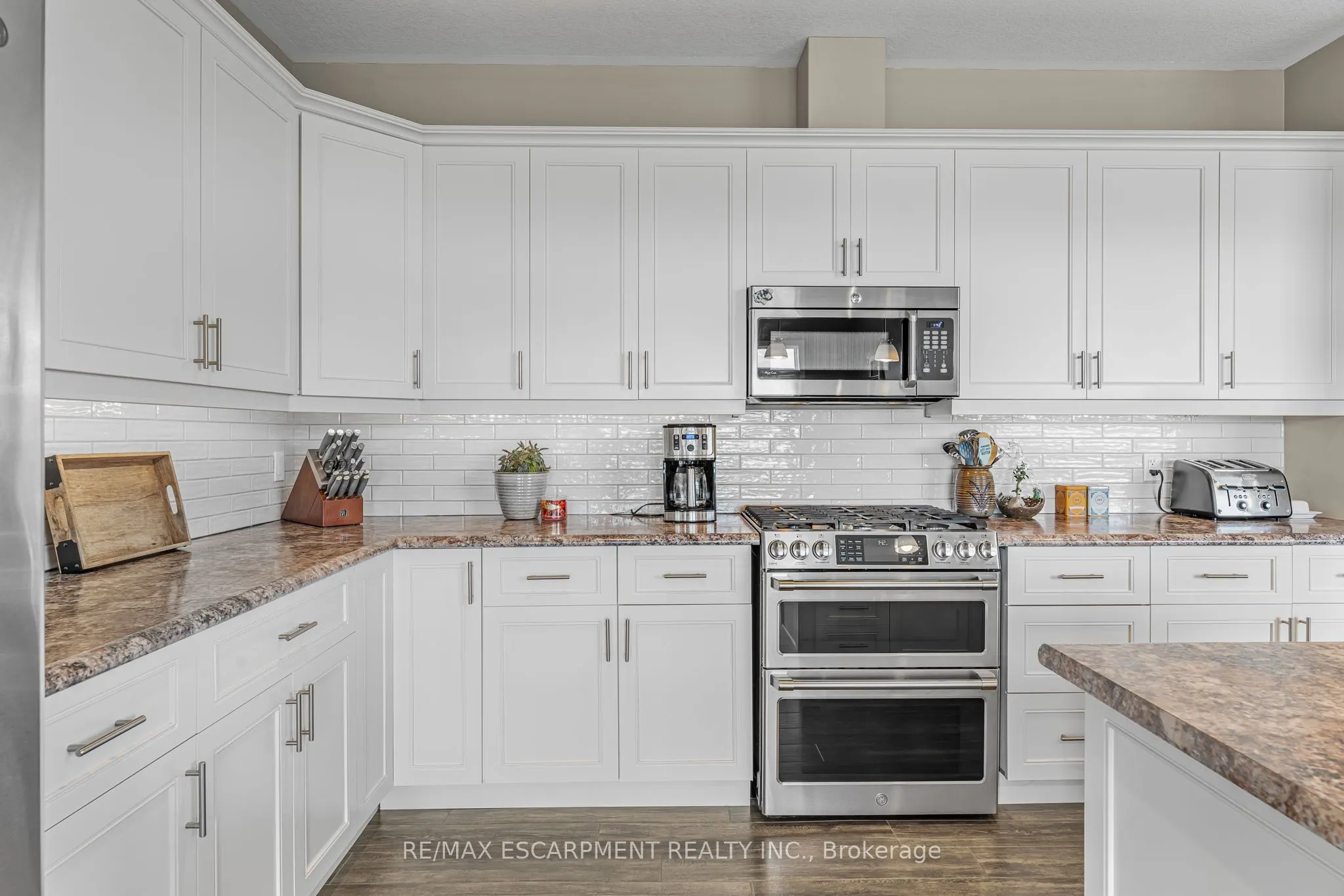 3 Silverthorne Court