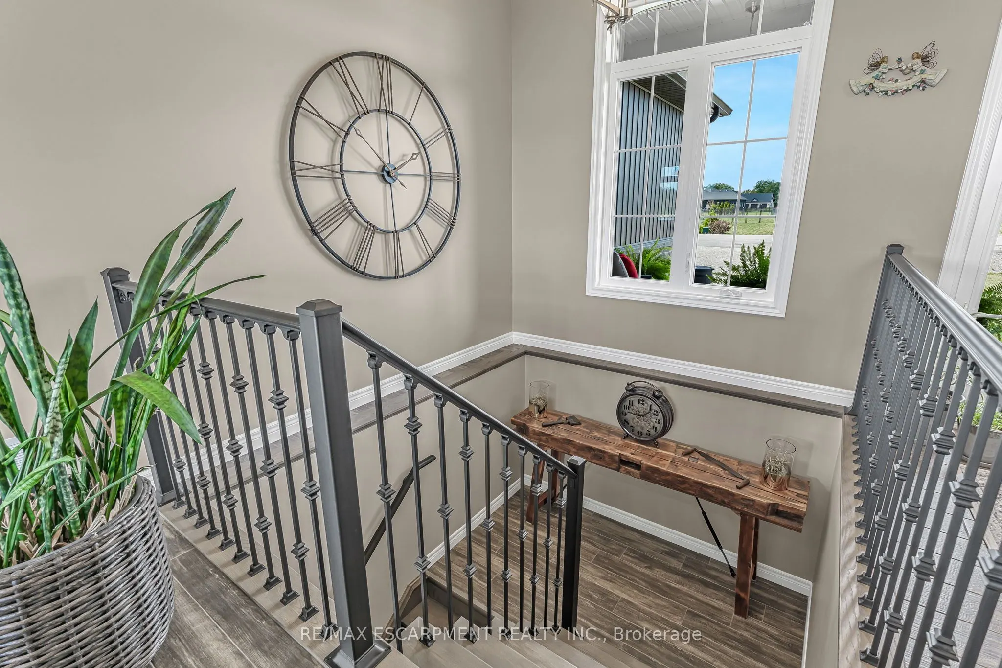 3 Silverthorne Court