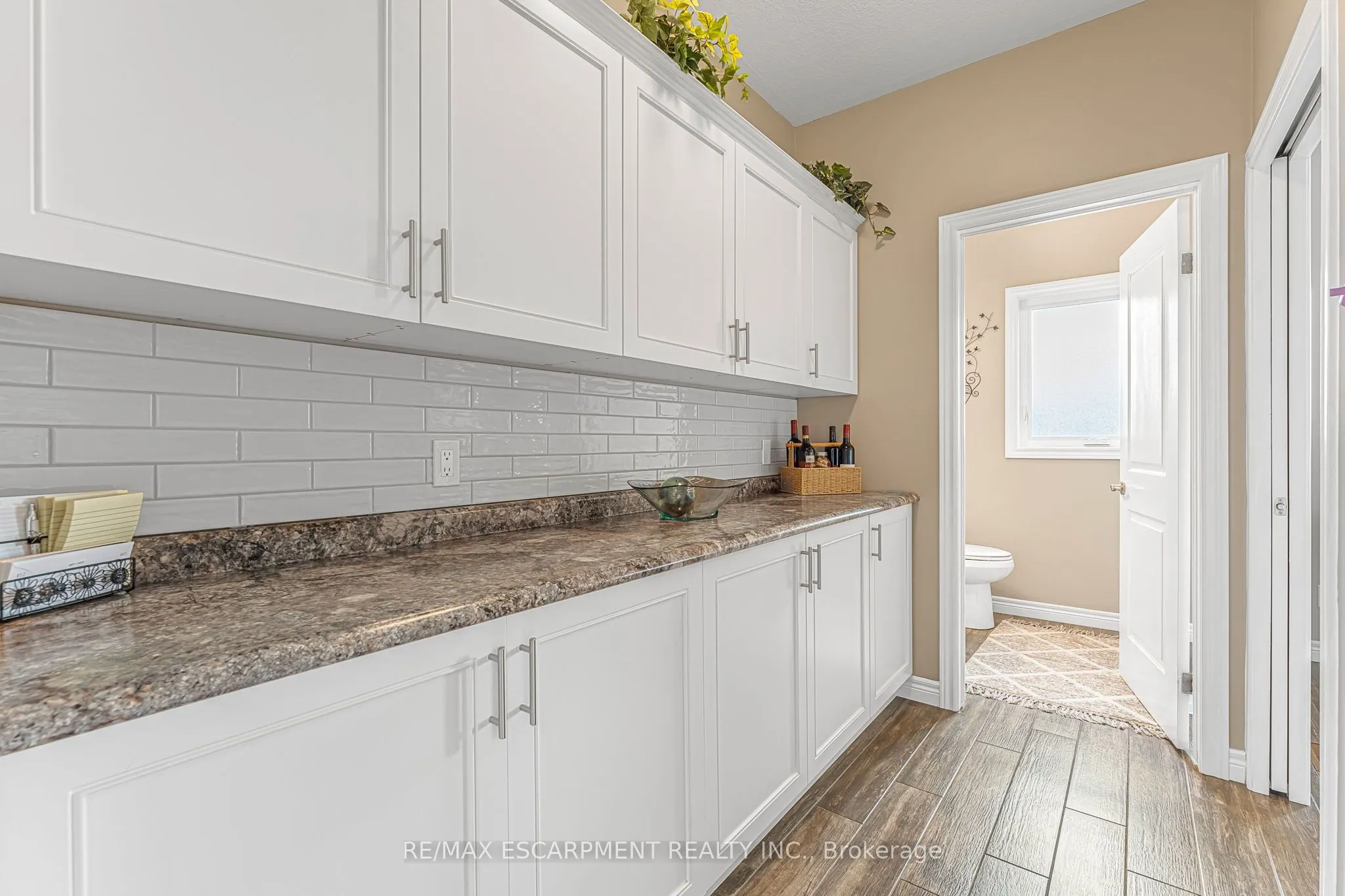 3 Silverthorne Court