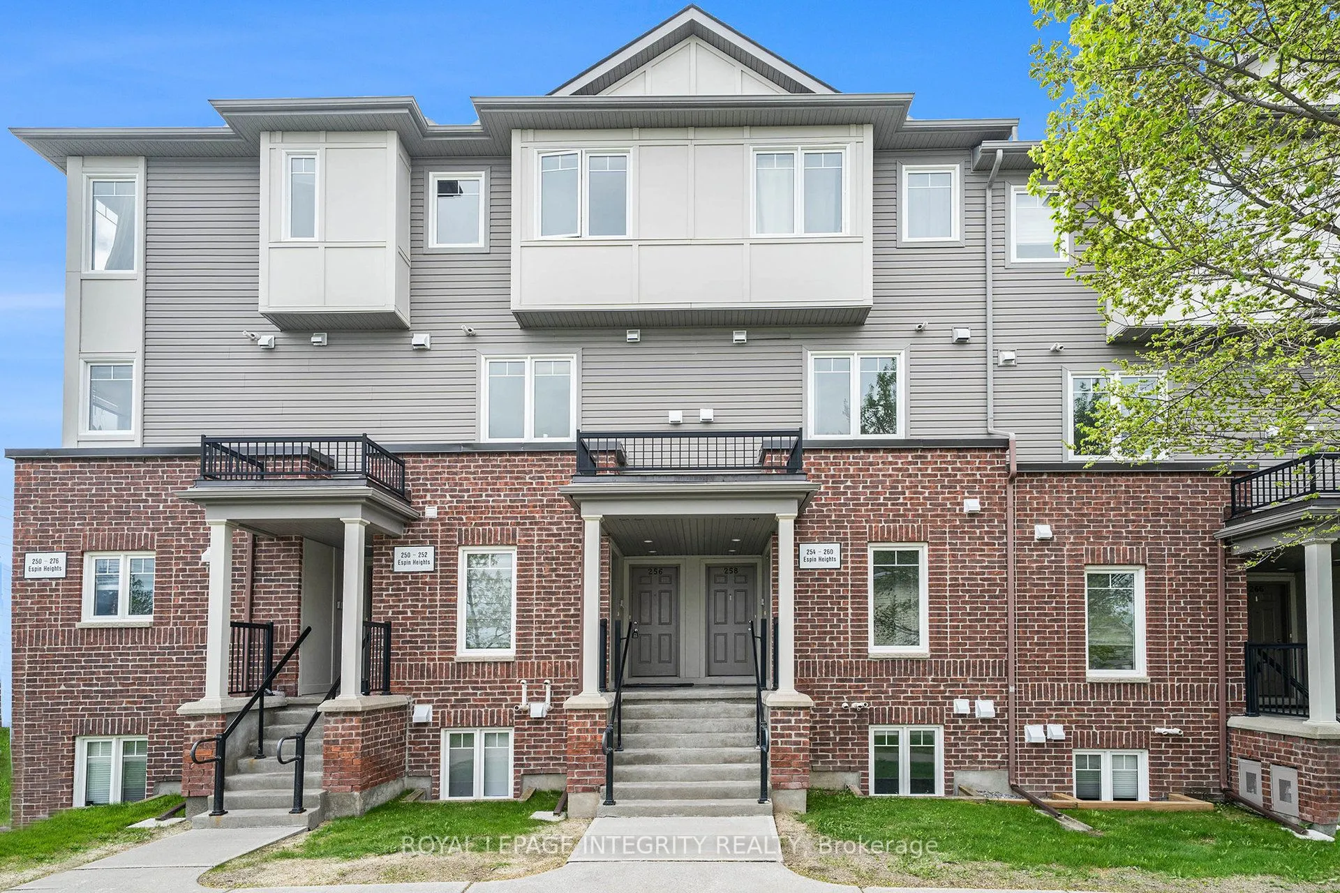 256 Espin Heights, #52